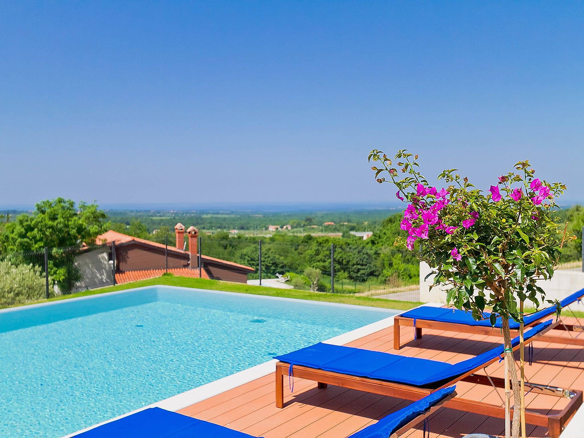 Kuća Gradina Višnjan: Stunning Modern 3-Bedroom Villa with Private Pool and Sea Views in Istria Croatia