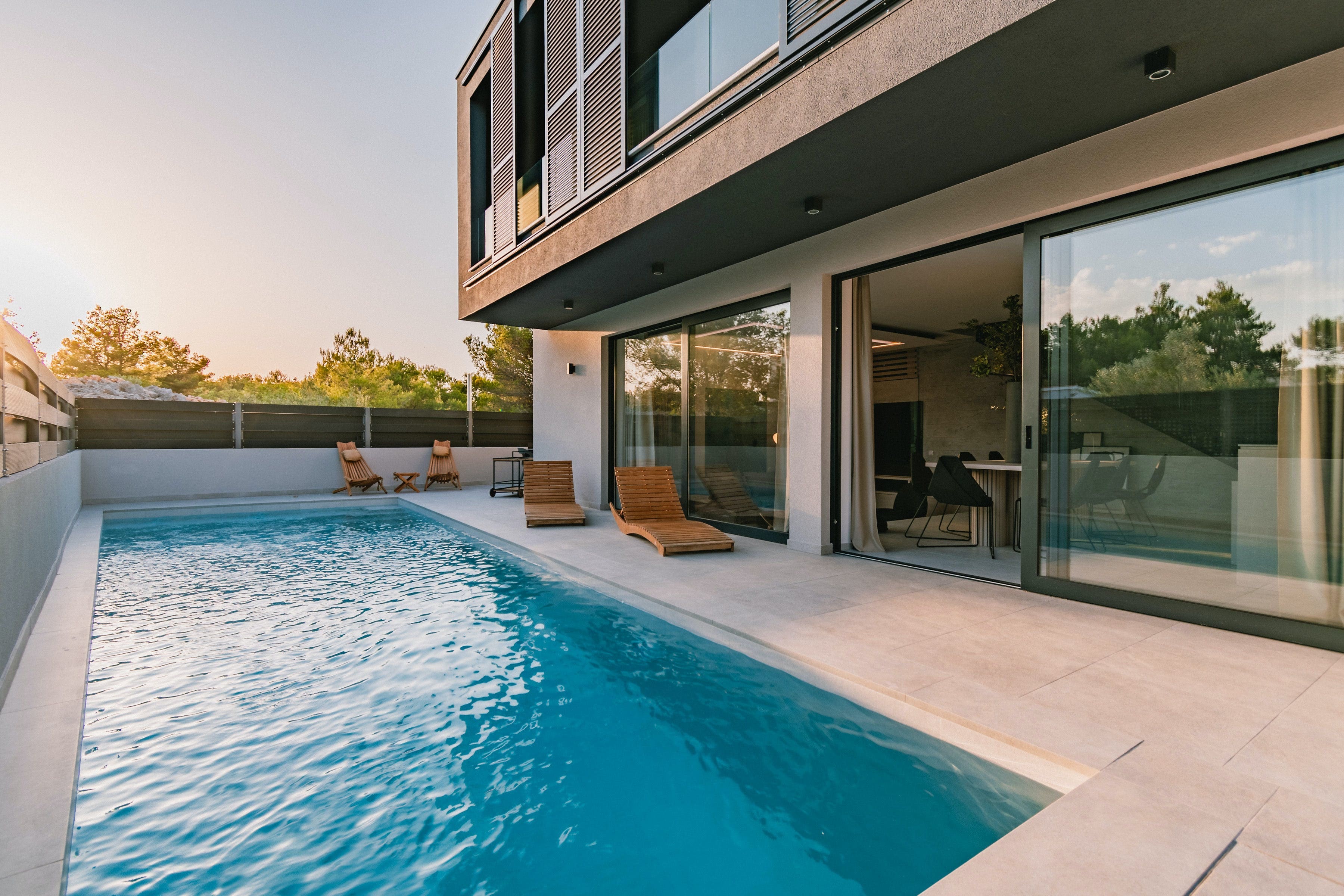 Kuća Jadranskog Sunca: Luxury 4-Bedroom Villa with Swimming Pool, Šibenik-Knin County