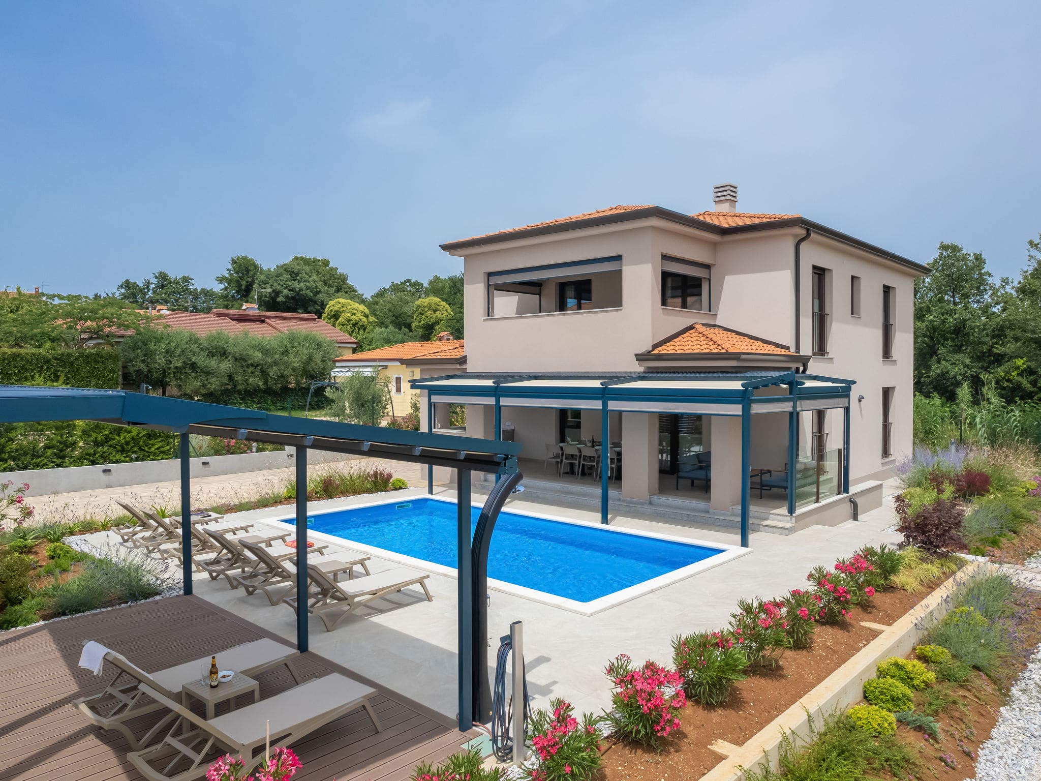 Kuća Kadumi Poreč: Contemporary 4-Bedroom Villa with Heated Private Pool and Modern Amenities in Central Istria Croatia