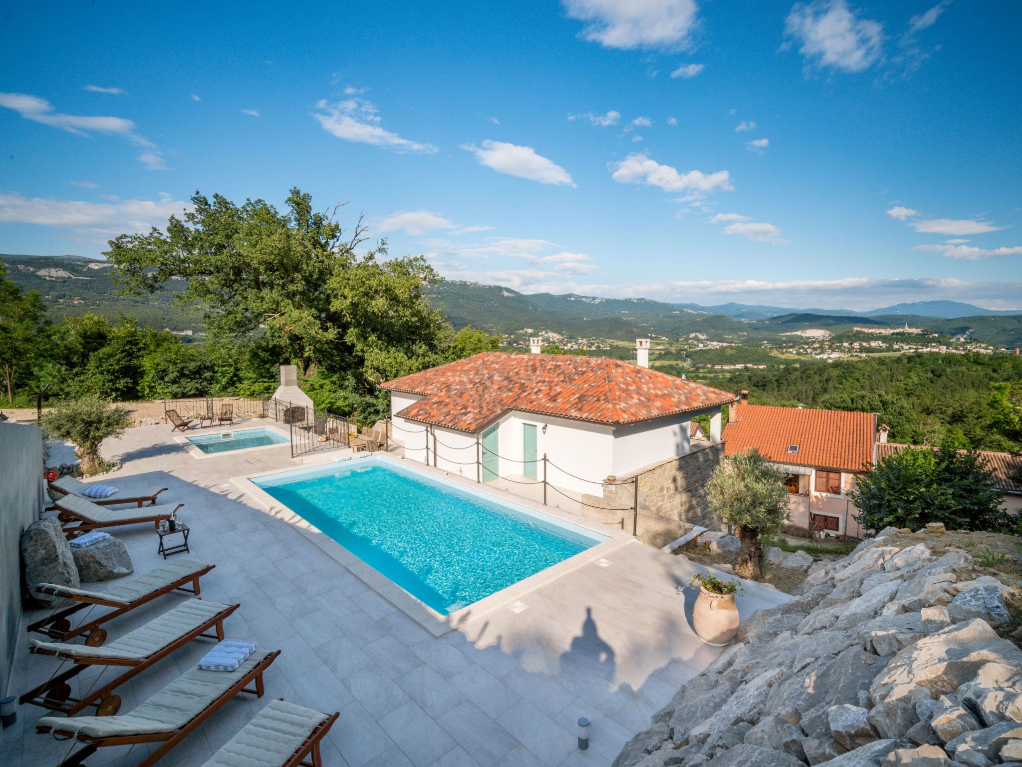 Kuca Kajini Buzet: Stunning 6-Bedroom Modern Villa with Private Pool and Mountain Views in Istria Croatia