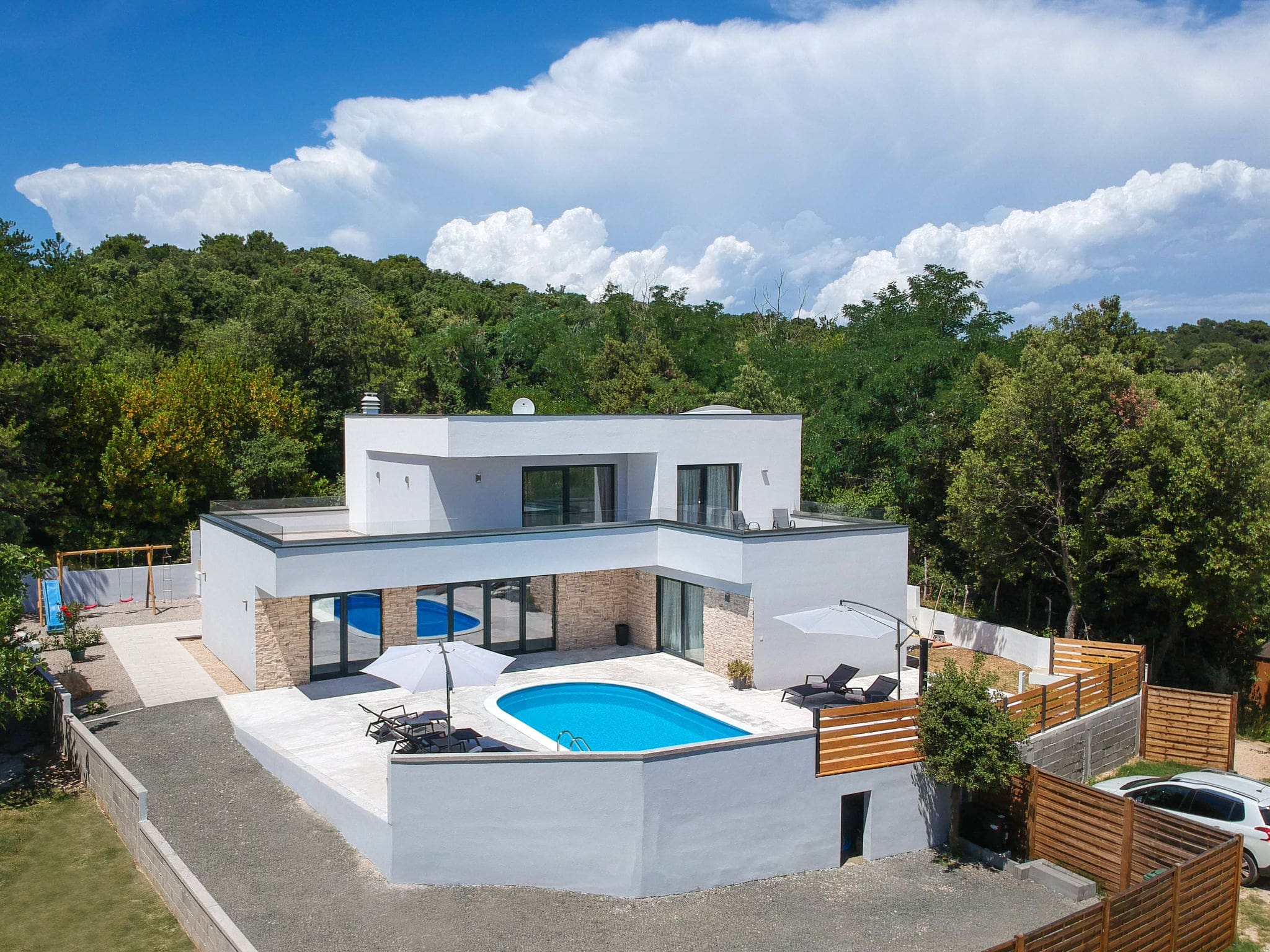 Kuća Komrčar Rab: Modern 3-Bedroom Villa with Heated Pool and Spa in Rab Croatia