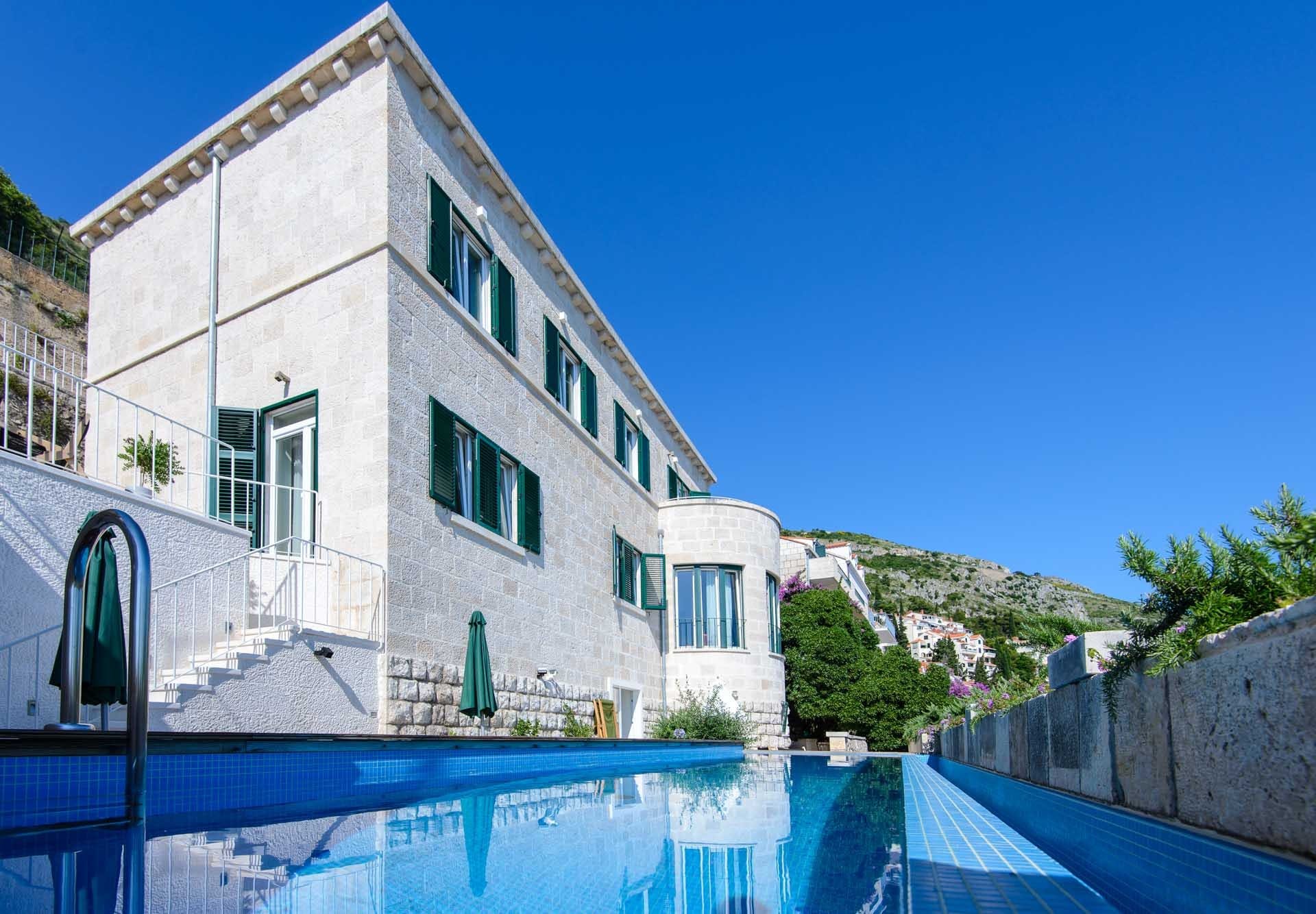 Kuća Lokrum Dubrovnik Dubrovnik 5: Luxury 5-Bedroom Apartment with Private Pool and Sea View, Dubrovnik