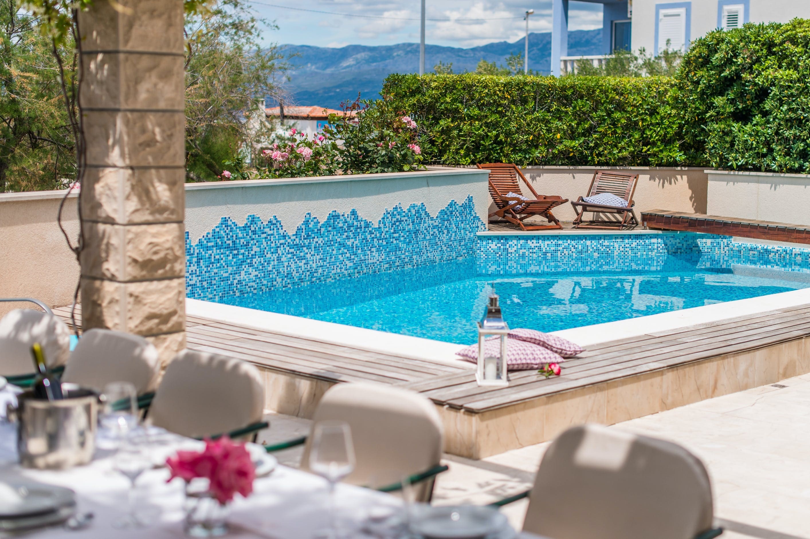 Kuća Marjan Split Split 32: Spacious 7-Bedroom Apartment with Pool, Split