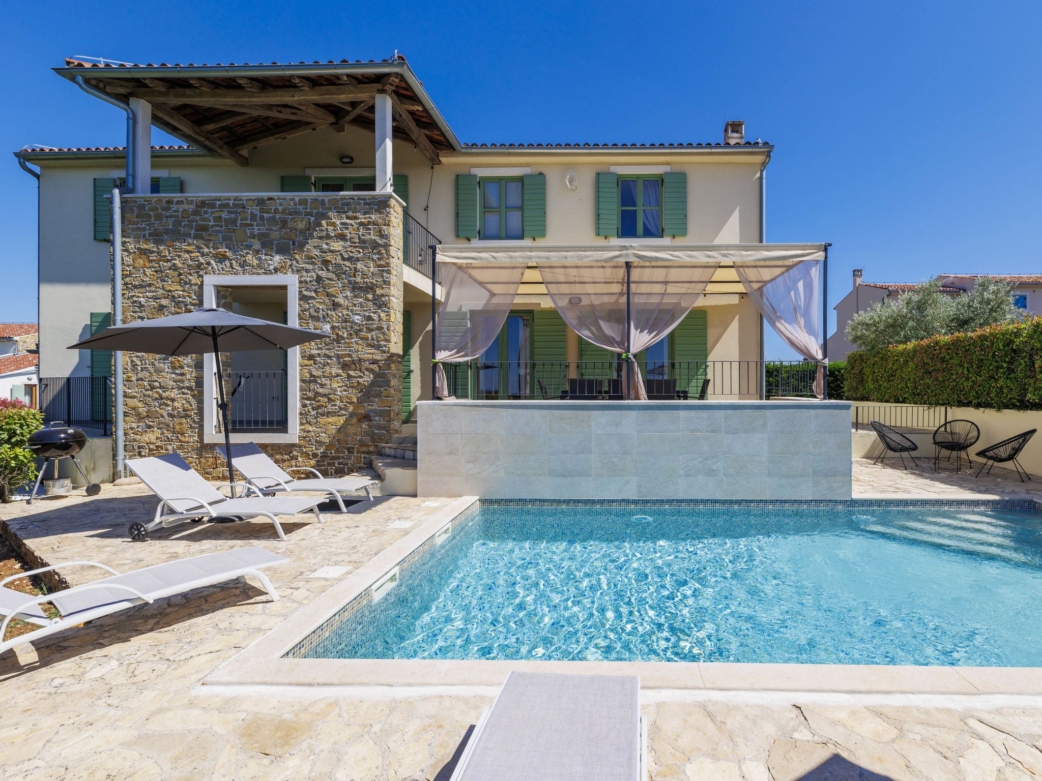 Kuca Motovun Buje: Stunning 4-Bedroom Villa with Heated Pool in Istria Croatia