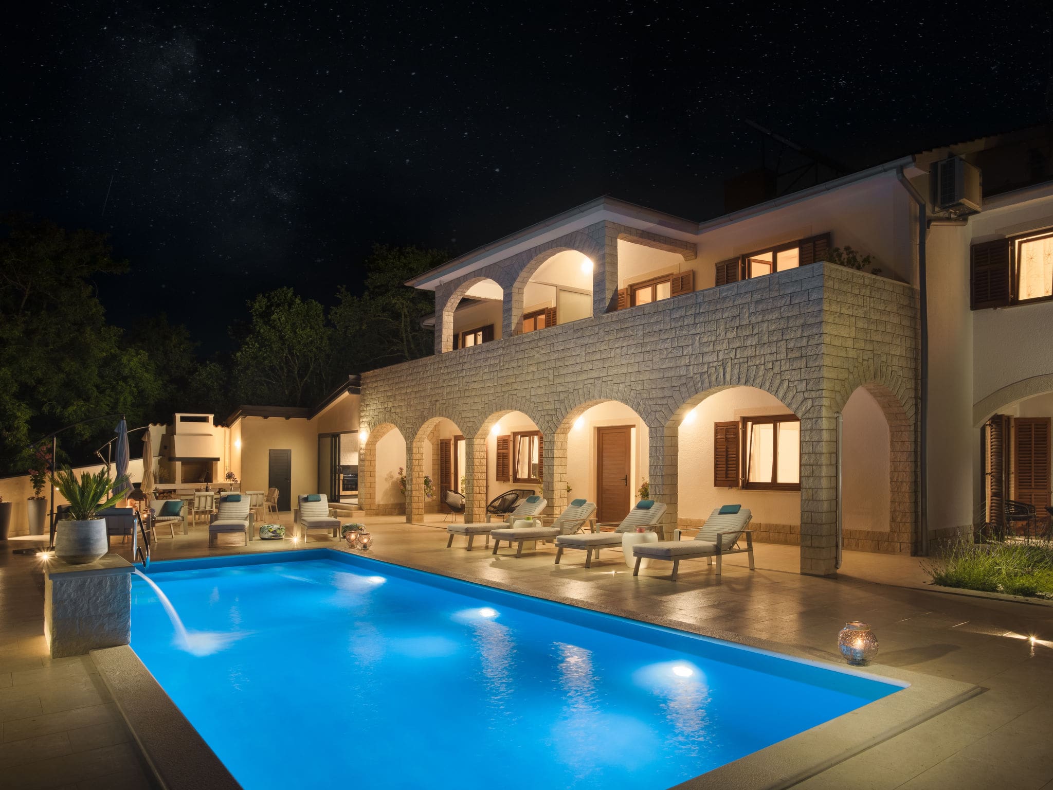 Kuća Mugeba Poreč: Spacious 8-Bedroom Family Villa with Heated Private Pool and Garden in Istria Croatia