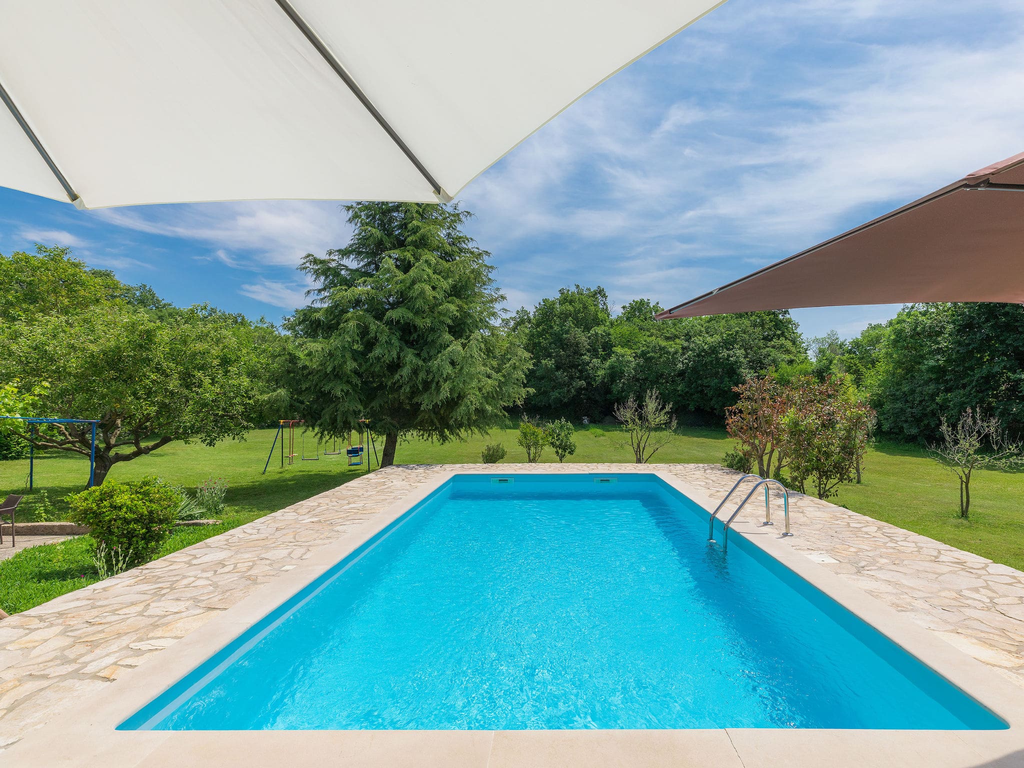 Kuća Muškovići Pula: Spacious 4-Bedroom Family Villa with Private Pool and Games Area in Istria Croatia