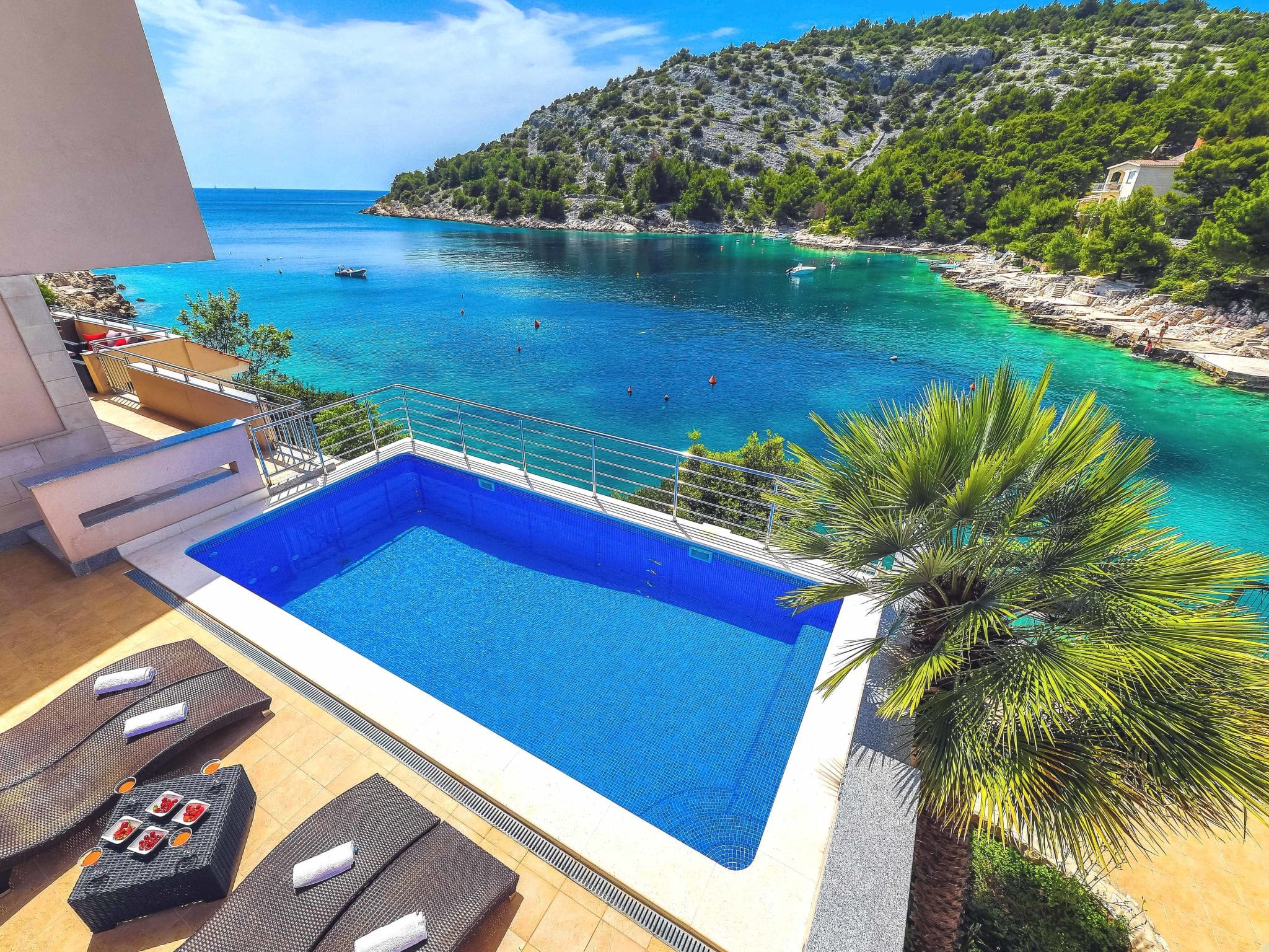 Kuca Plavnik Rogoznica: Stunning 4-Bedroom Beachfront Villa with Heated Pool and Direct Beach Access in Coastal Croatia