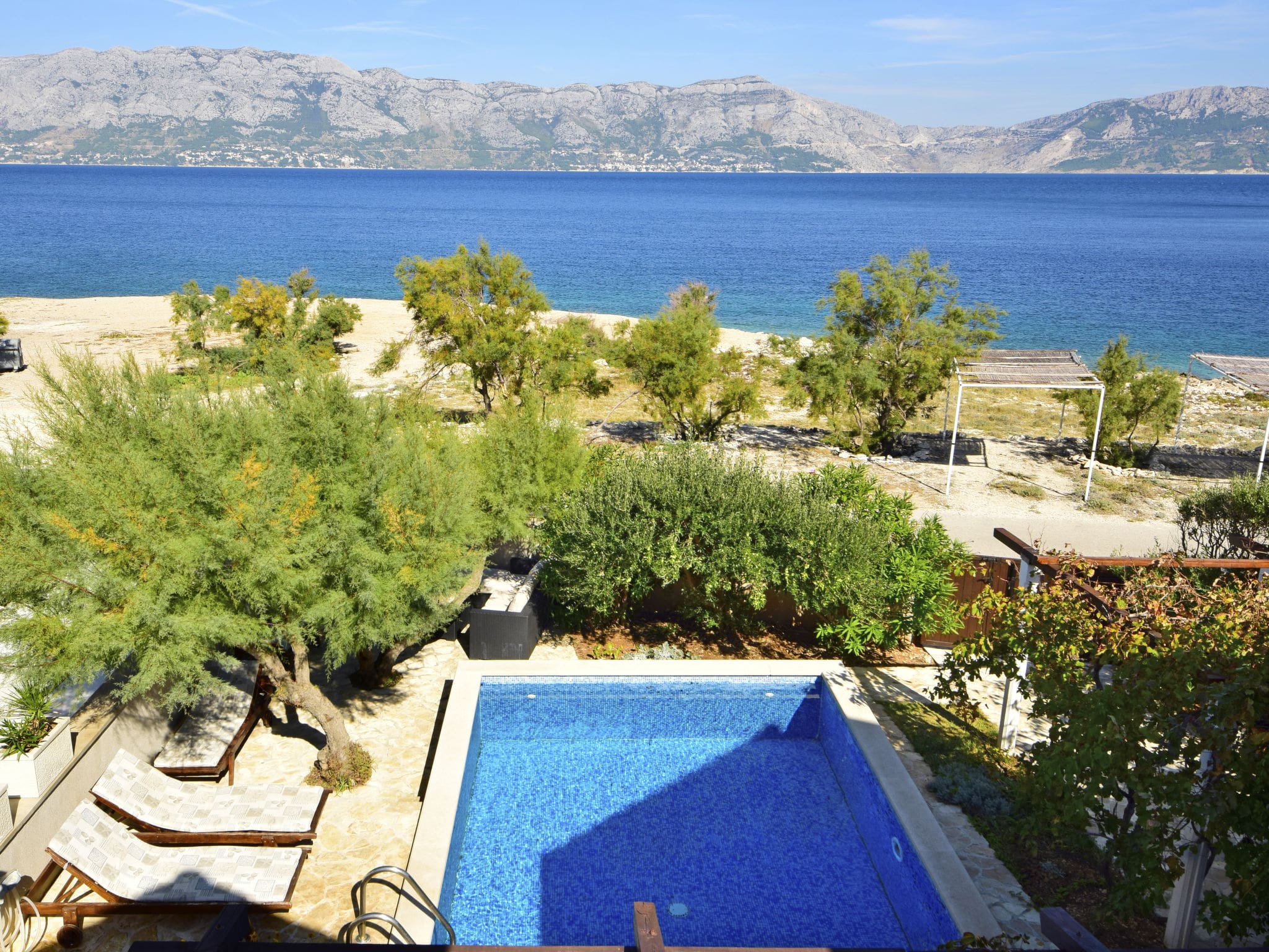 Kuca Pucisca Brac: Stunning 4-Bedroom Beachfront Villa with Private Pool and Sauna on Croatian Island