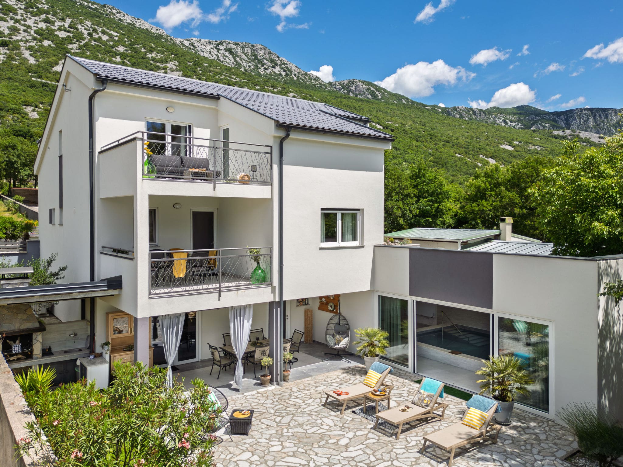 Kuća Tribalj Crikvenica: Spectacular 4-Bedroom Villa with Heated Indoor Pool and Spa Facilities in Croatia