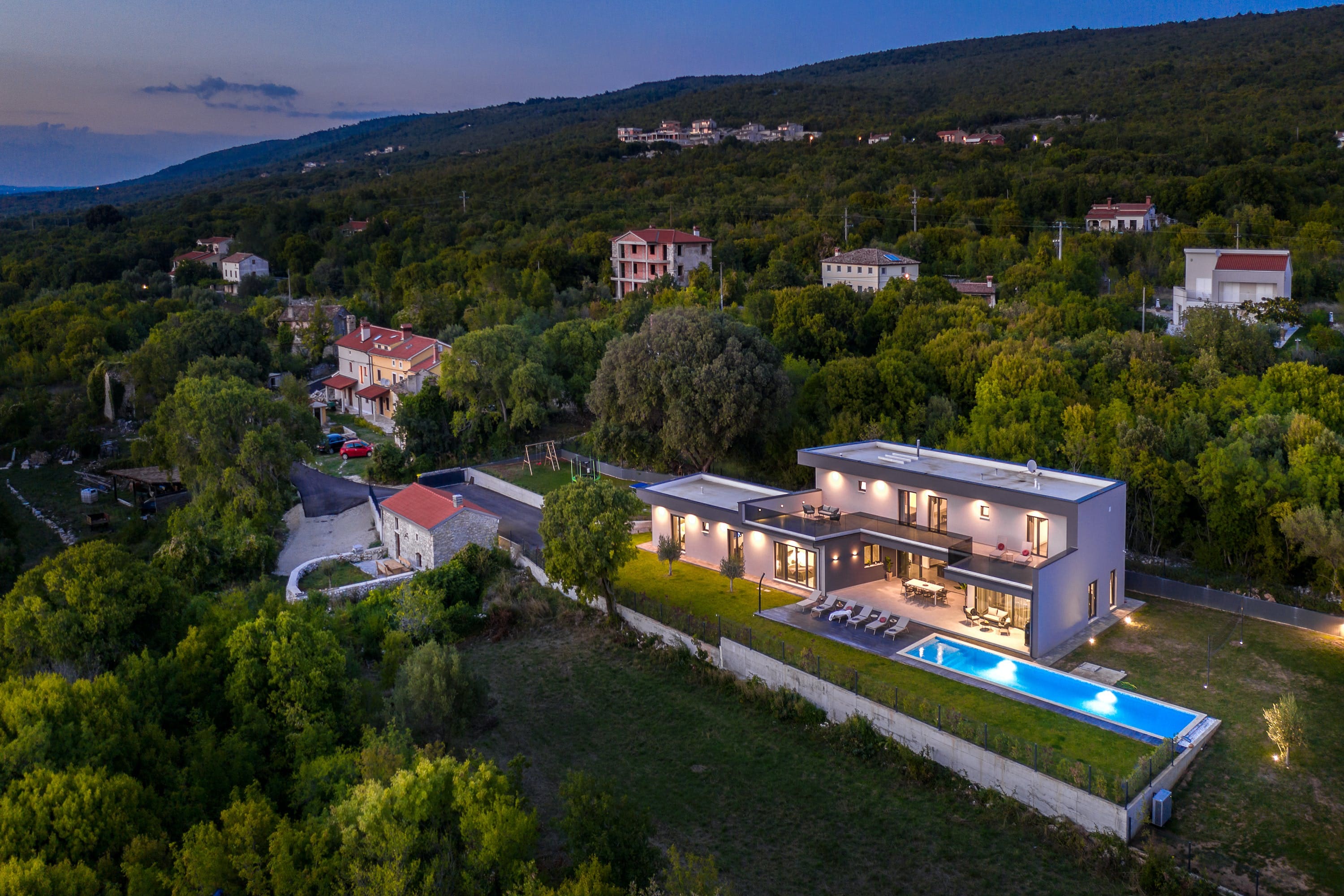 Kuća Veli Brijun: Spacious 6-Bedroom Apartment with Sauna and Seaview, Istria