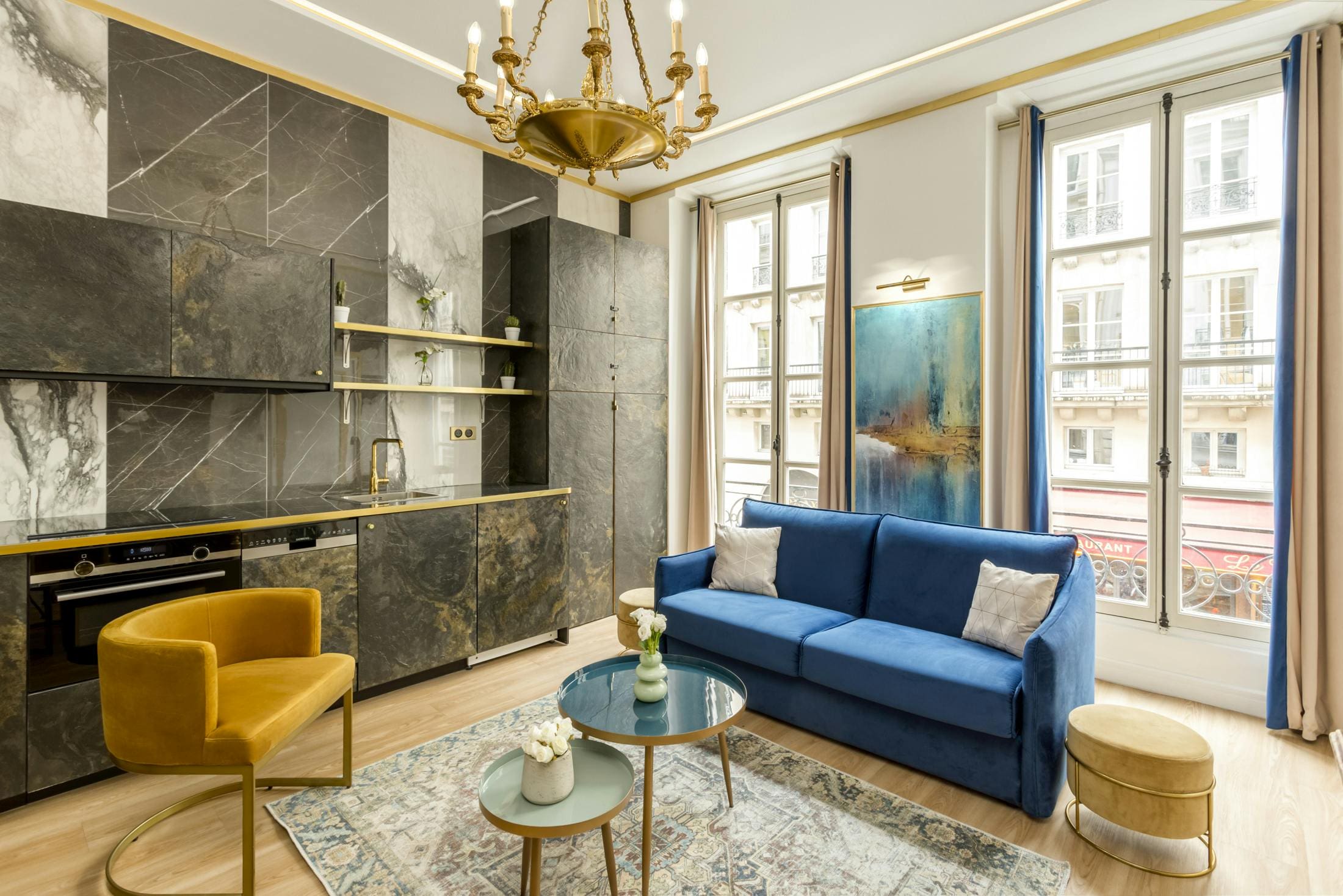 L’Appartement de l’Opéra Opéra – Madeleine – Grands Magasins 2: Elegant Apartment Rental in Opéra – Madeleine – Grands Magasins, Paris