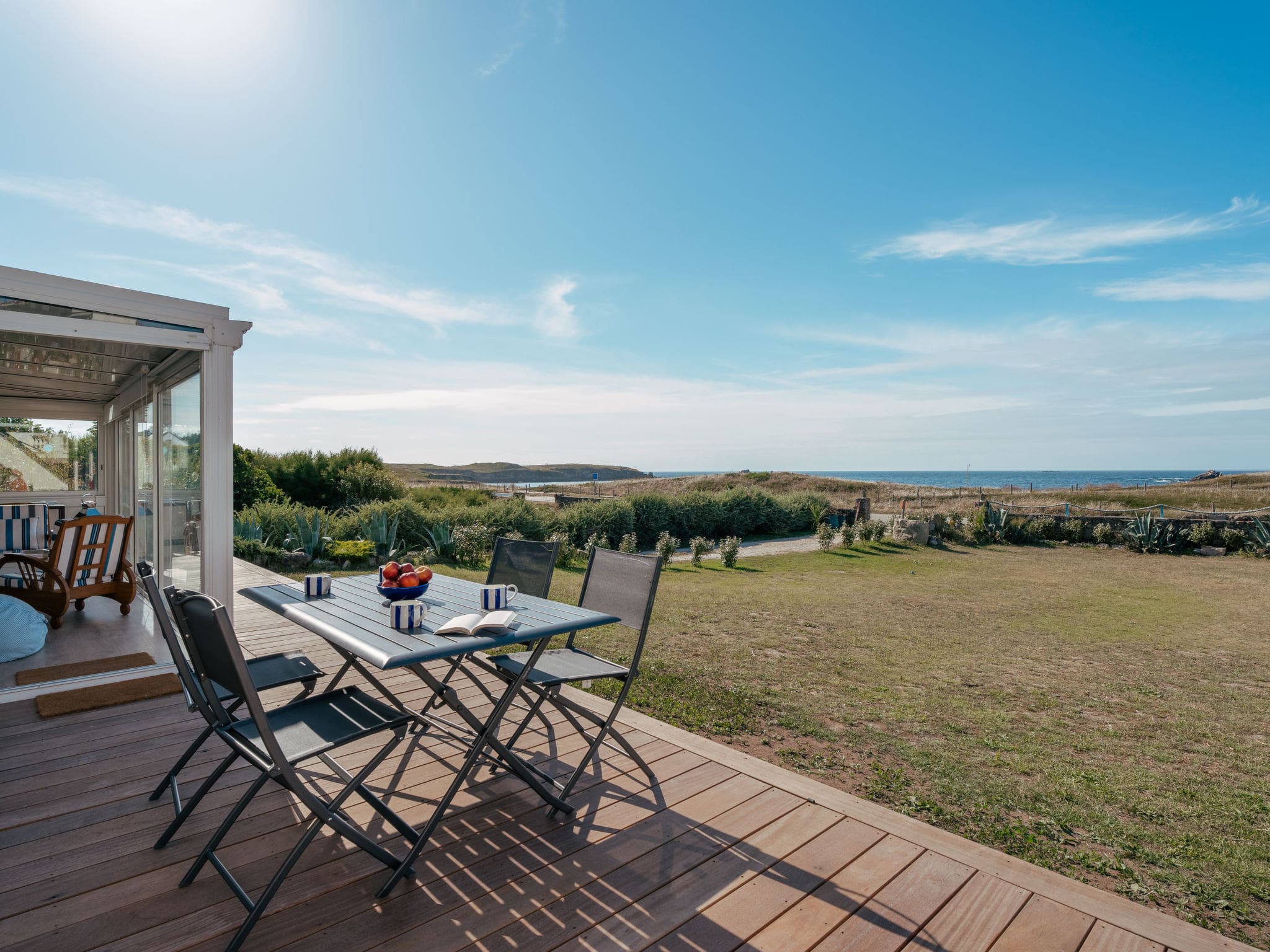 Maison Kerpenhir Quiberon: Modern 5-Bedroom Beachfront Villa with Sea Views Just Steps from Sandy Beach