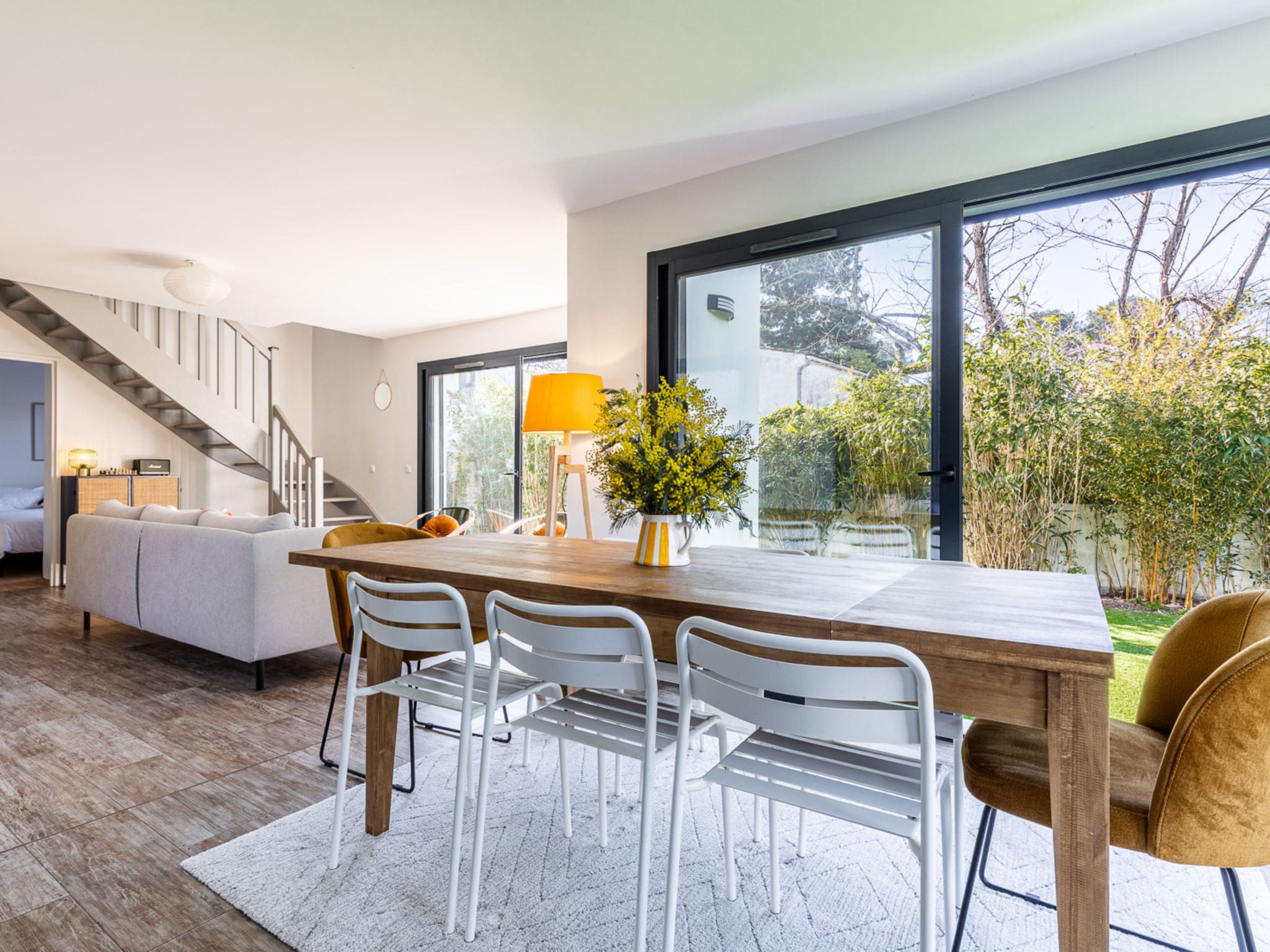 Maison Oleronaise Saint-Trojan: Beautiful 4-Bedroom Beachfront Holiday Home Just Steps from the Ocean in Charente-Maritime France