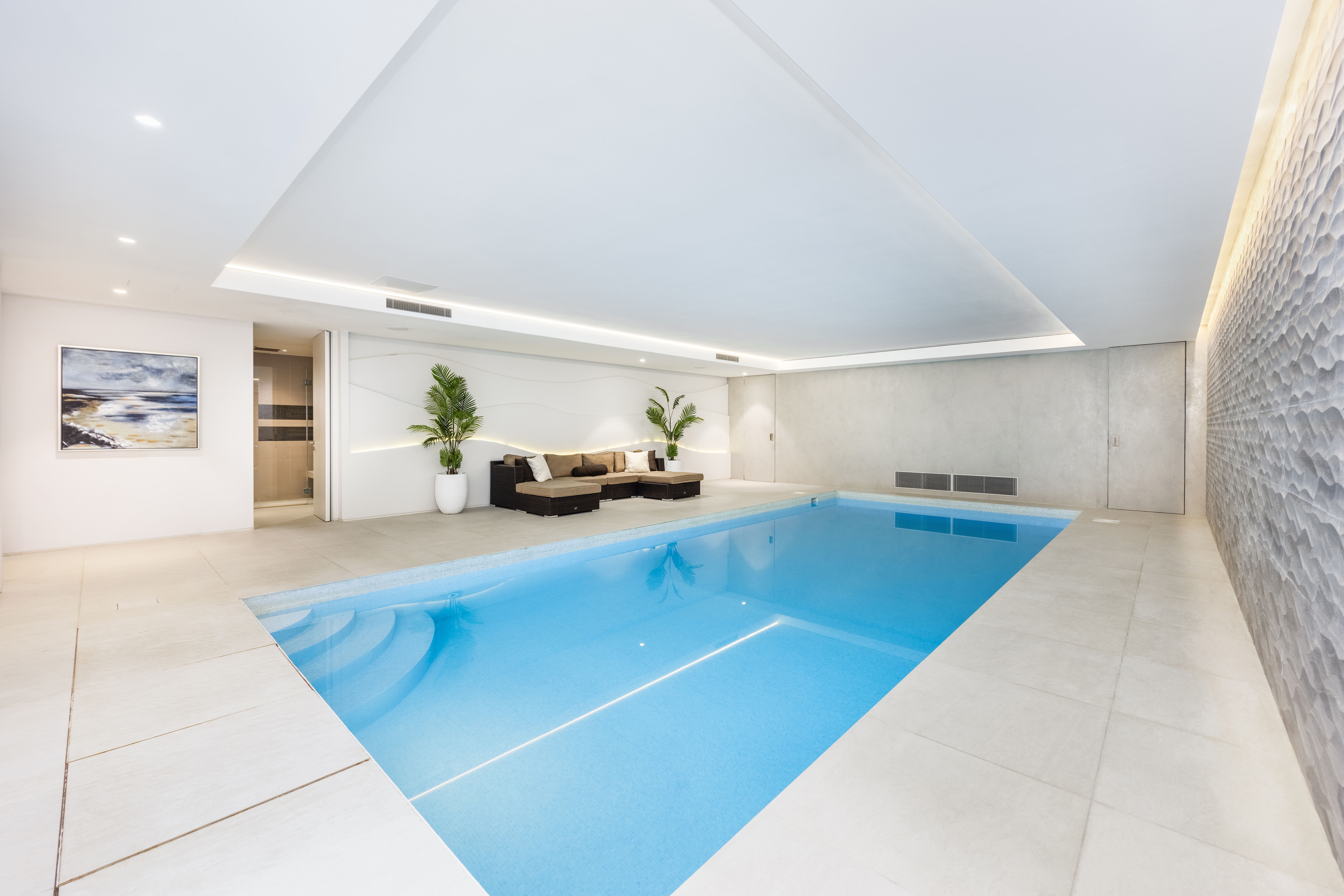 Manor Ashridge Hertfordshire: Luxury 6-Bedroom Villa with Sauna and Pool, Hertfordshire