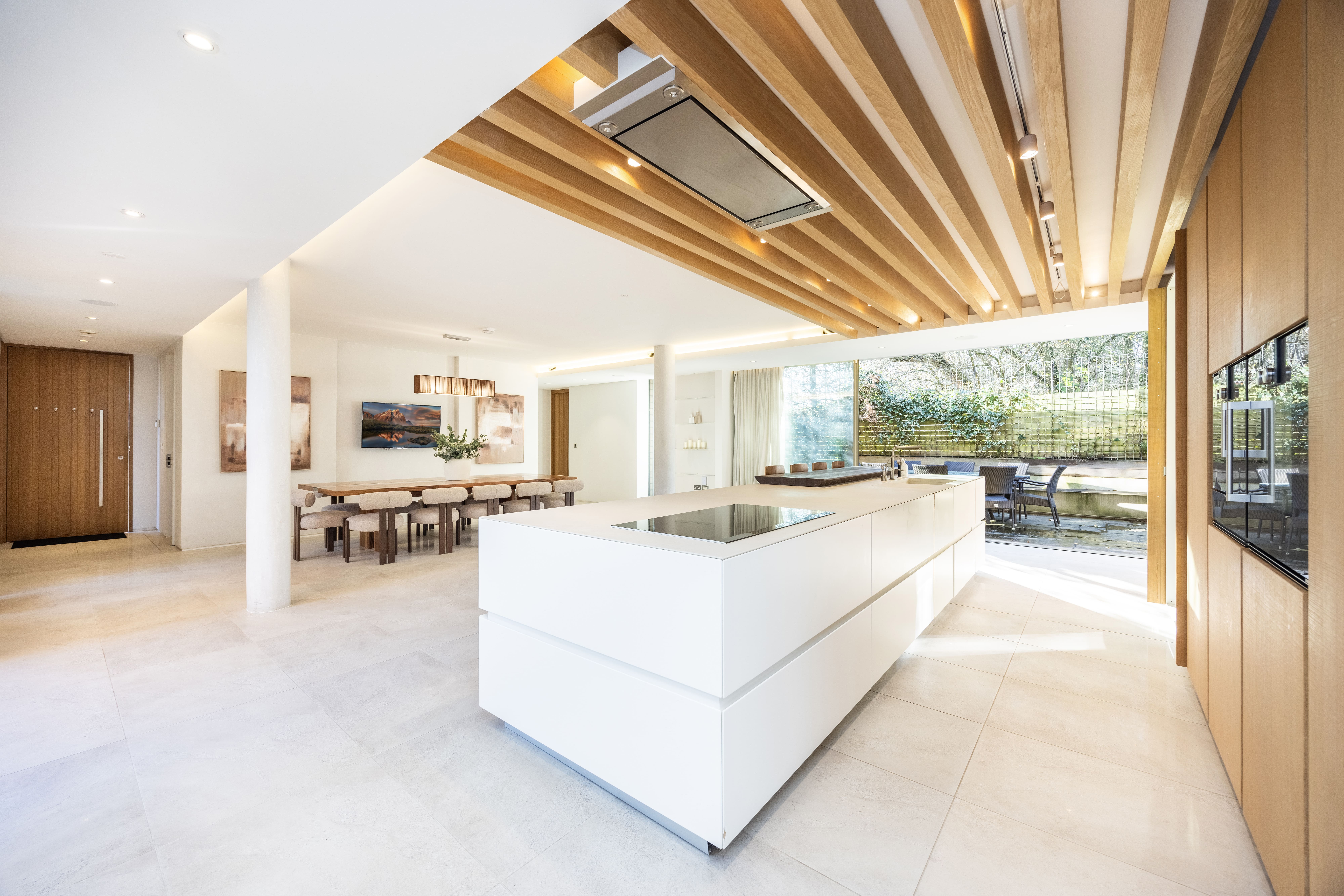 Manor Ashridge Hertfordshire: Luxury 6-Bedroom Villa with Sauna and Pool, Hertfordshire