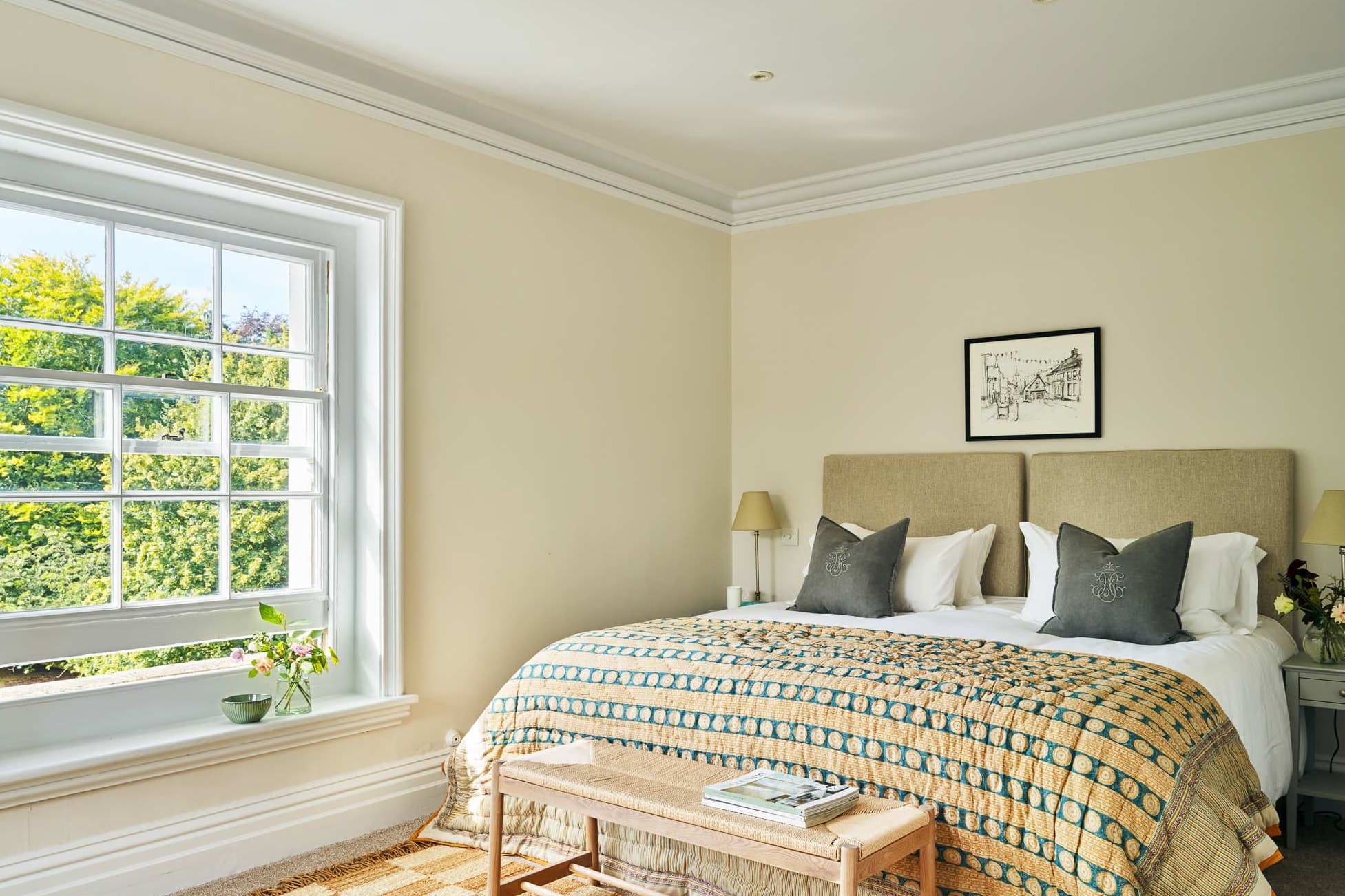 Manor Boudicca Norfolk: Luxury 10-Bedroom House with Hot Tub and Gardens, Norfolk