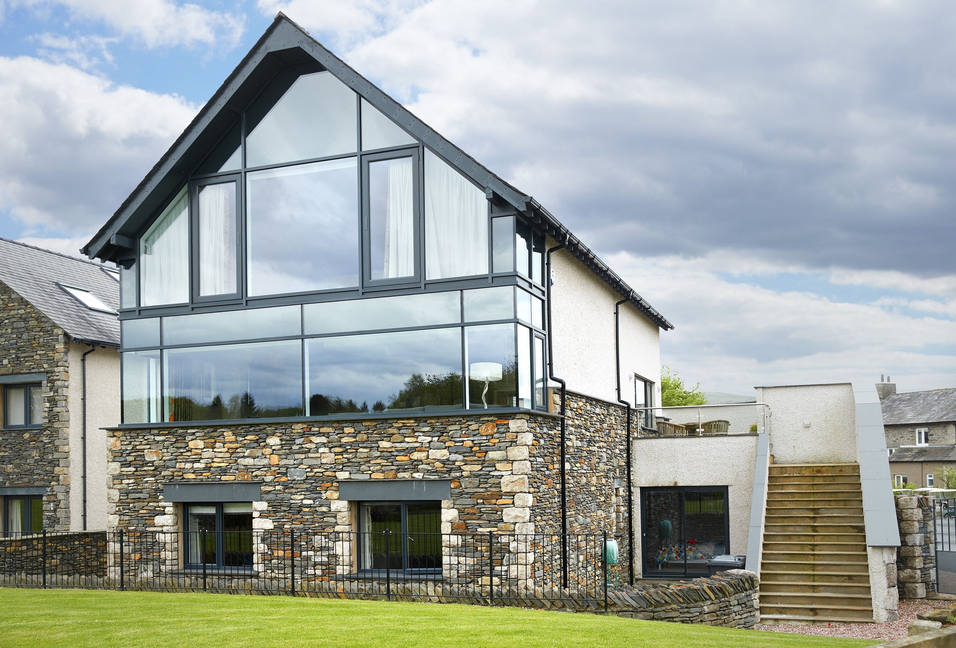 Manor Bracken Kendal: Luxury 5-Bedroom Penthouse with Stunning Lake Views, Lake District
