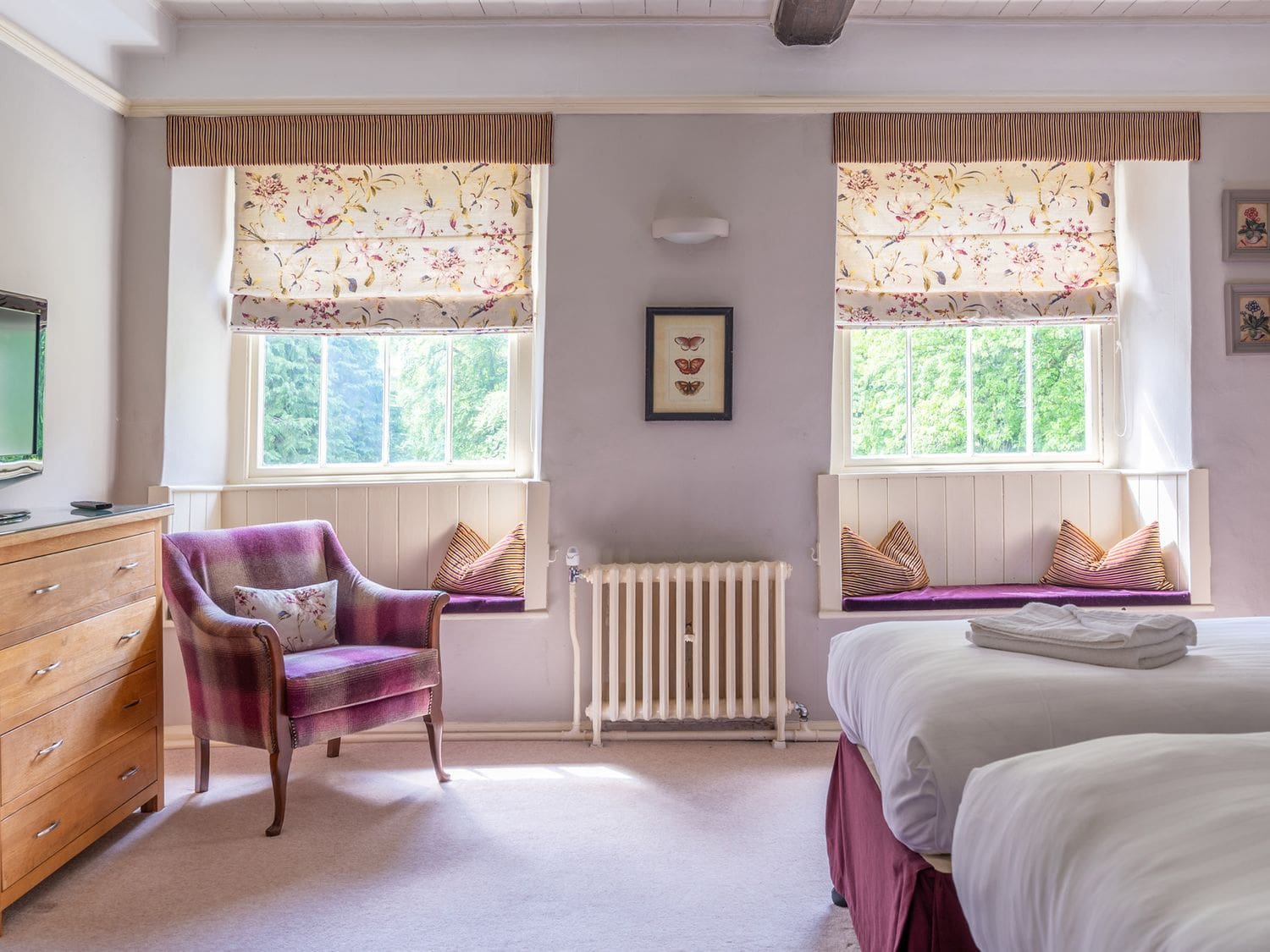 Manor Brantwood Windermere: Spacious 12-Bedroom Holiday Cottage with Lake Views, Lake District