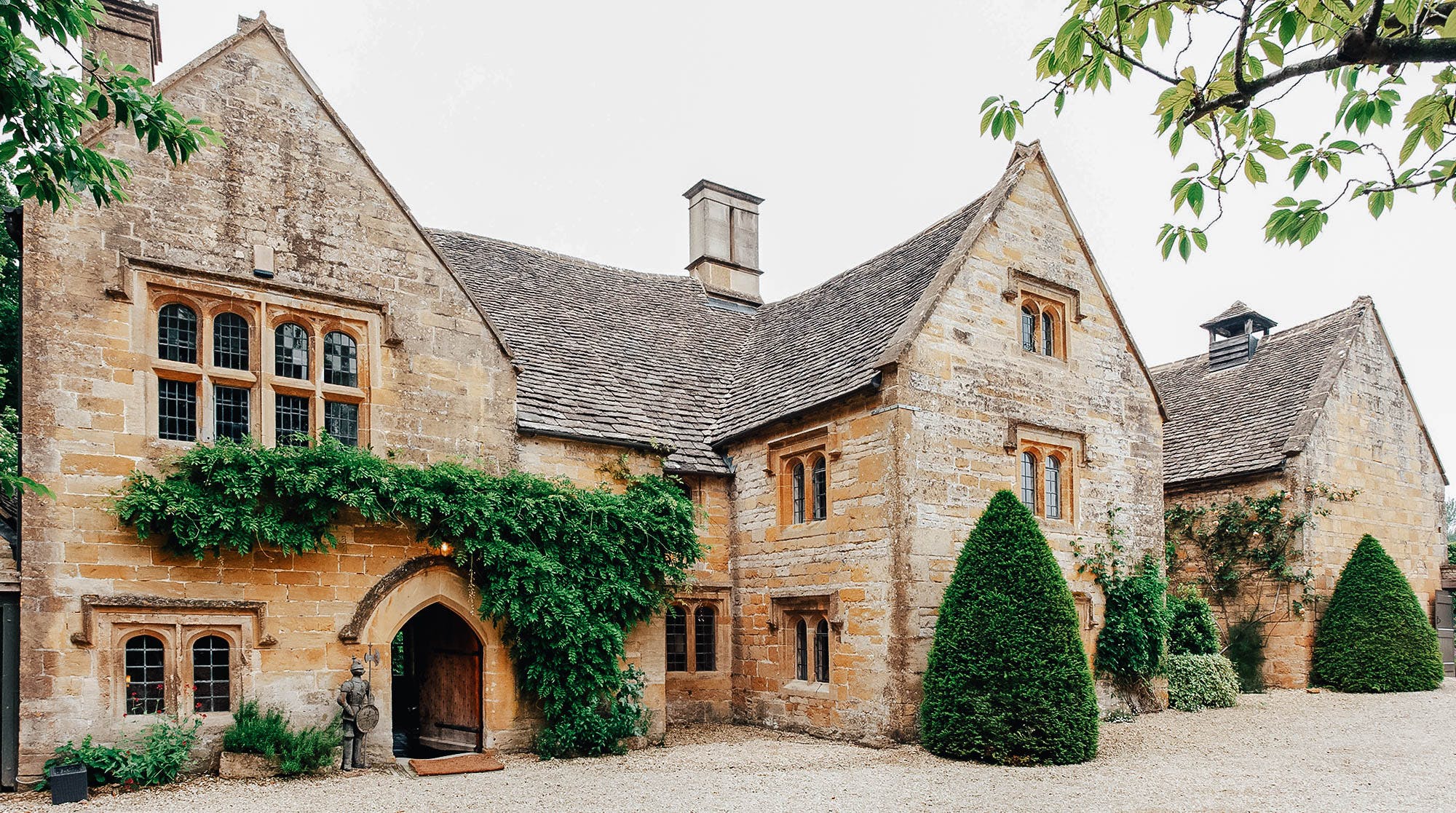 Manor Cotswold Winchcombe: Stunning 15-Bedroom Manor with Pool and Tennis Court, Winchcombe