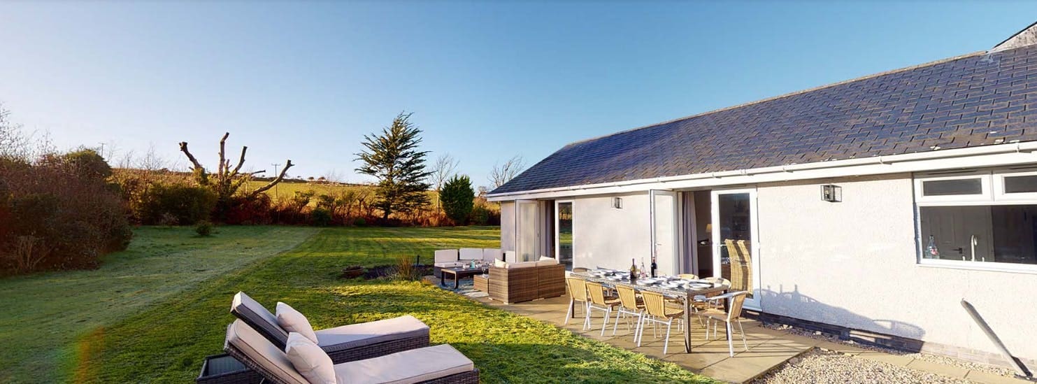 Manor Cynefin Abersoch: Luxury 4-Bedroom Apartment with Seaviews, The Llŷn Peninsula