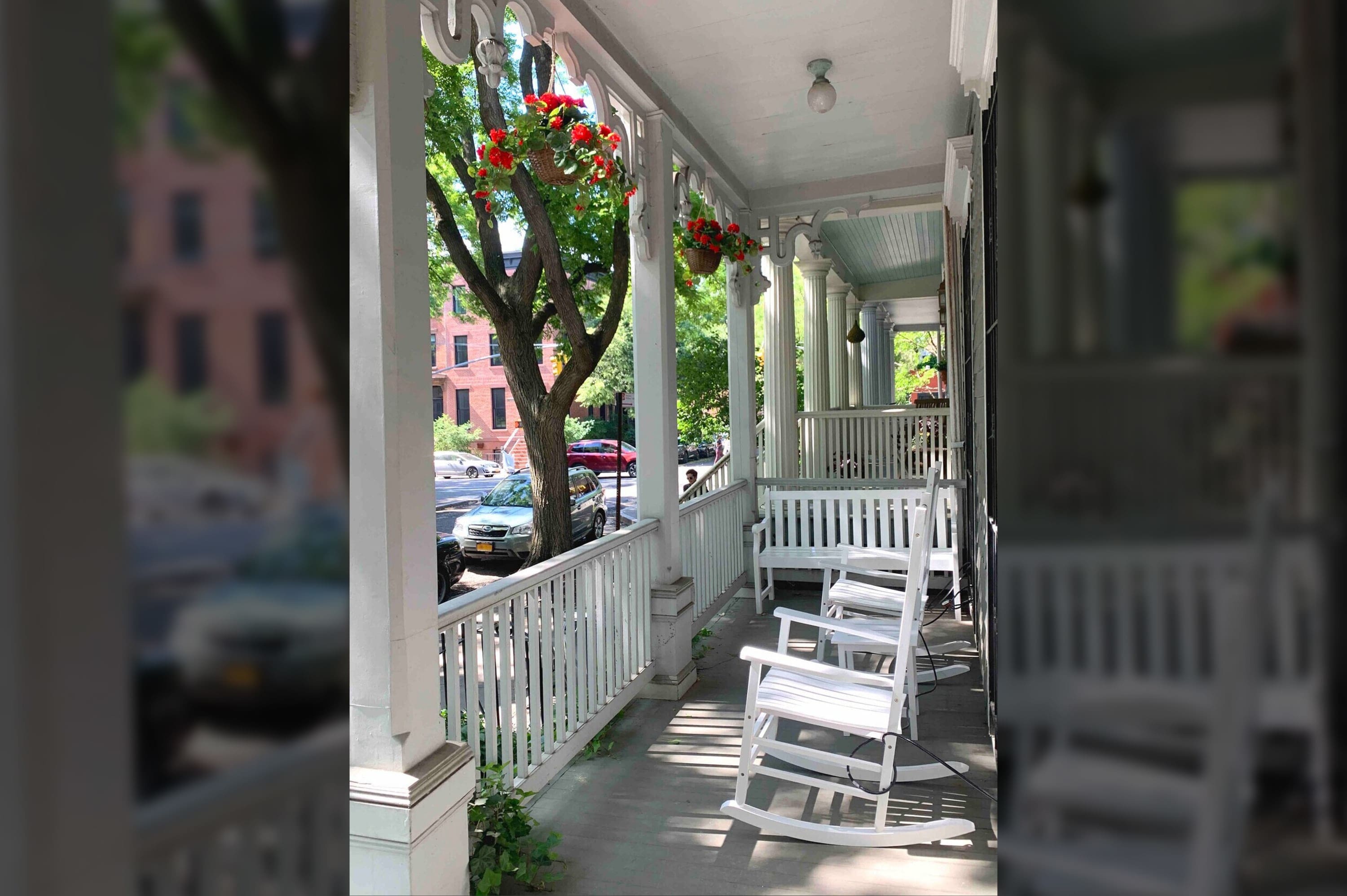Manor Dekalb Fort Greene: Luxury 3-Bedroom Townhouse with Air Conditioning in Fort Greene, New York