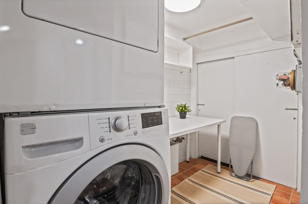 Manor Dekalb Fort Greene: Luxury 3-Bedroom Townhouse with Air Conditioning in Fort Greene, New York