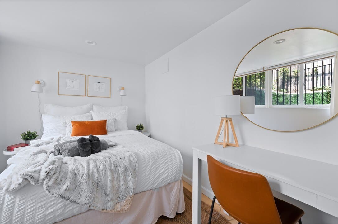Manor Dekalb Fort Greene: Luxury 3-Bedroom Townhouse with Air Conditioning in Fort Greene, New York