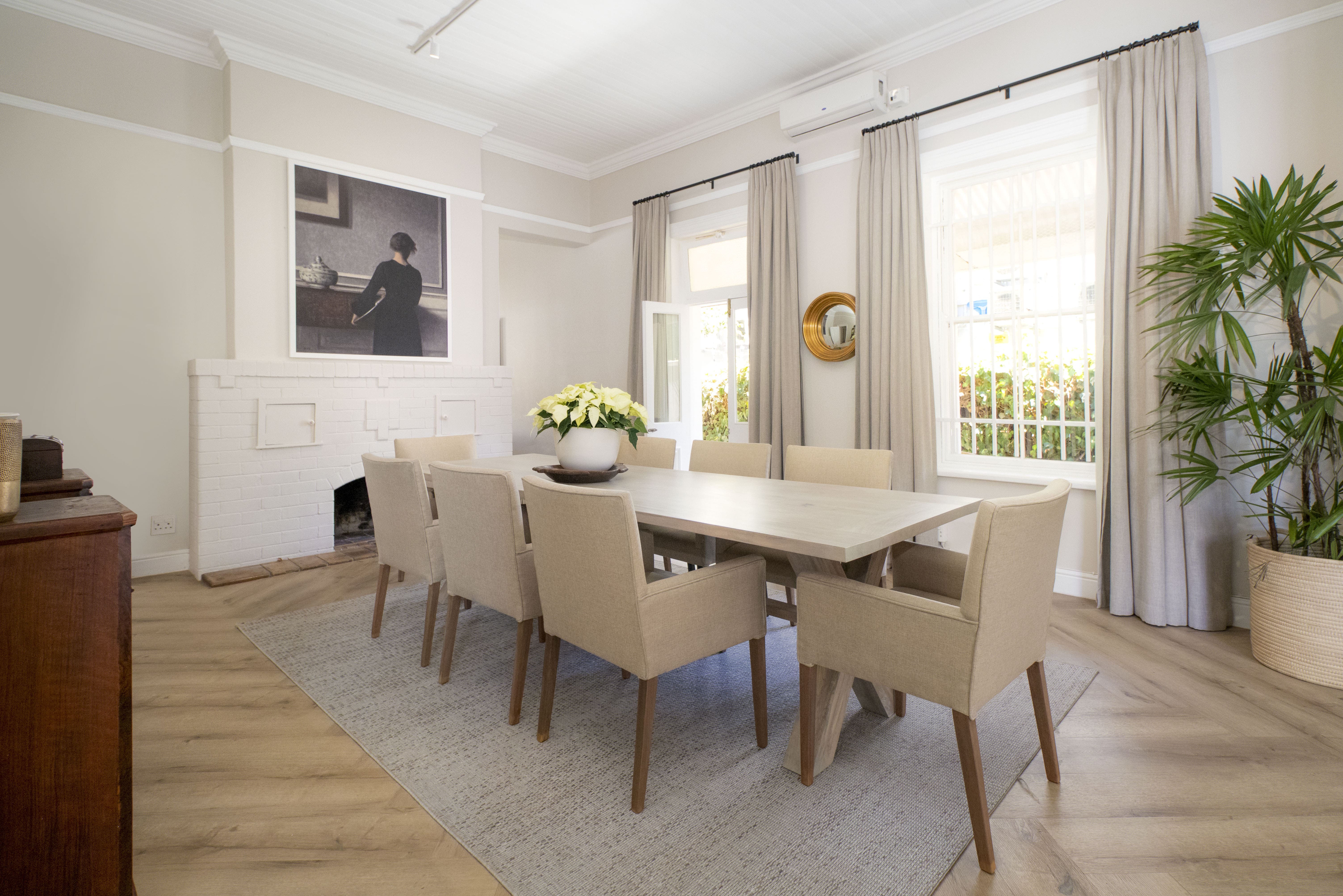 Manor Fynbos Cape Town: Charming 3-Bedroom Cottage with Pool in Cape Town