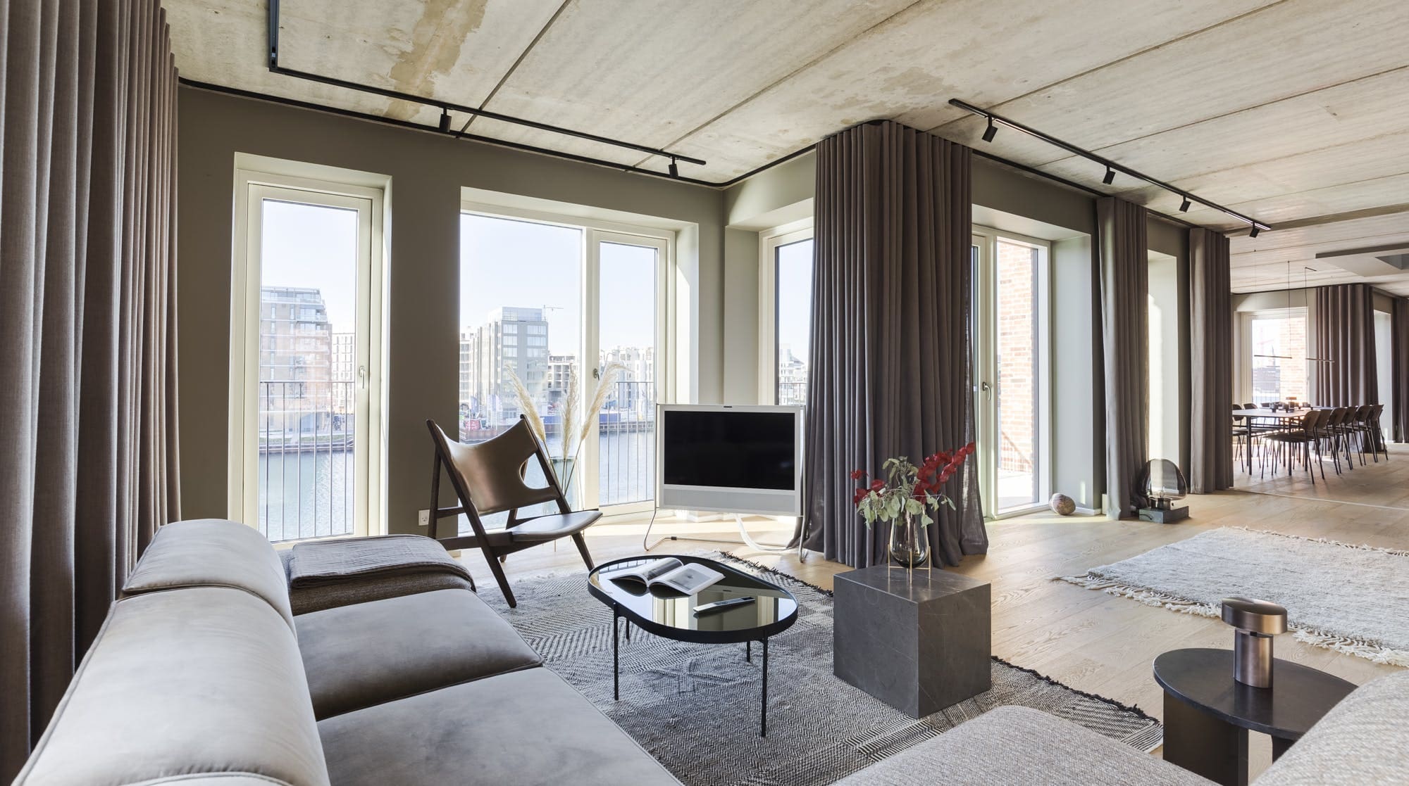 Manor Havnegade Islands Brygge: Luxury 3-Bedroom Apartment with Rooftop Terrace, Copenhagen