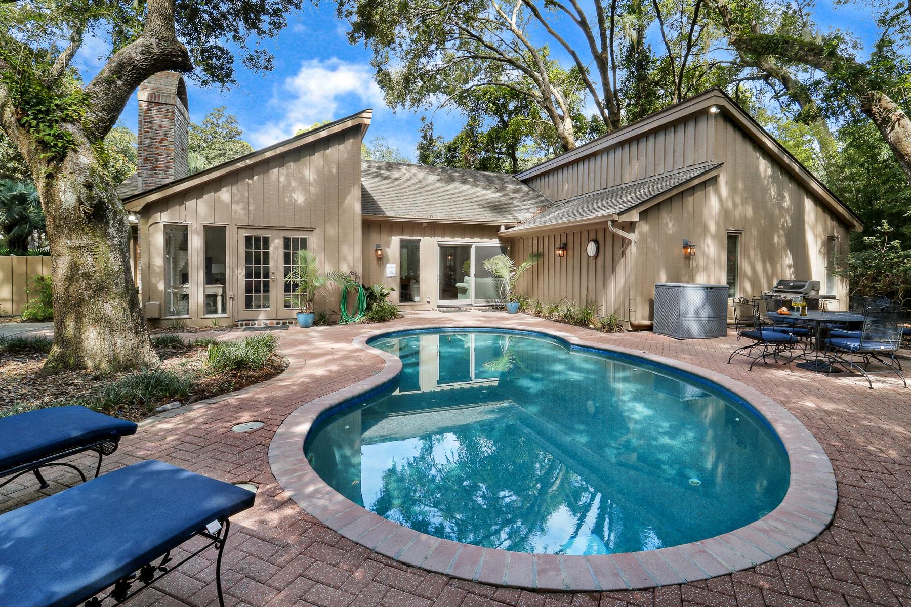 Manor Palmetto Hilton Hilton Head 5: Spacious 3-Bedroom Villa with Private Pool and Sea View, Hilton Head