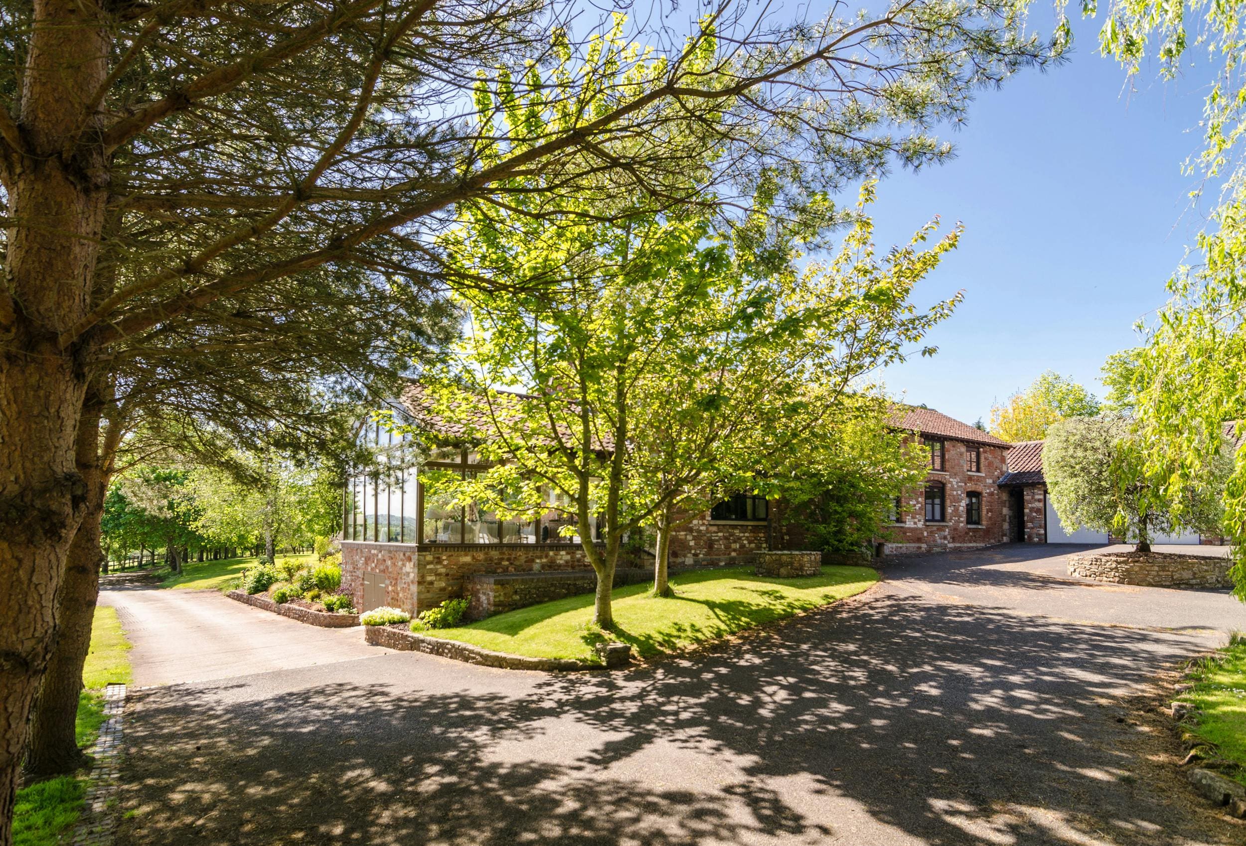 Manor Quantock Somerset Somerset 2: Charming 3-Bedroom Cottage with Pool and Sauna, Somerset