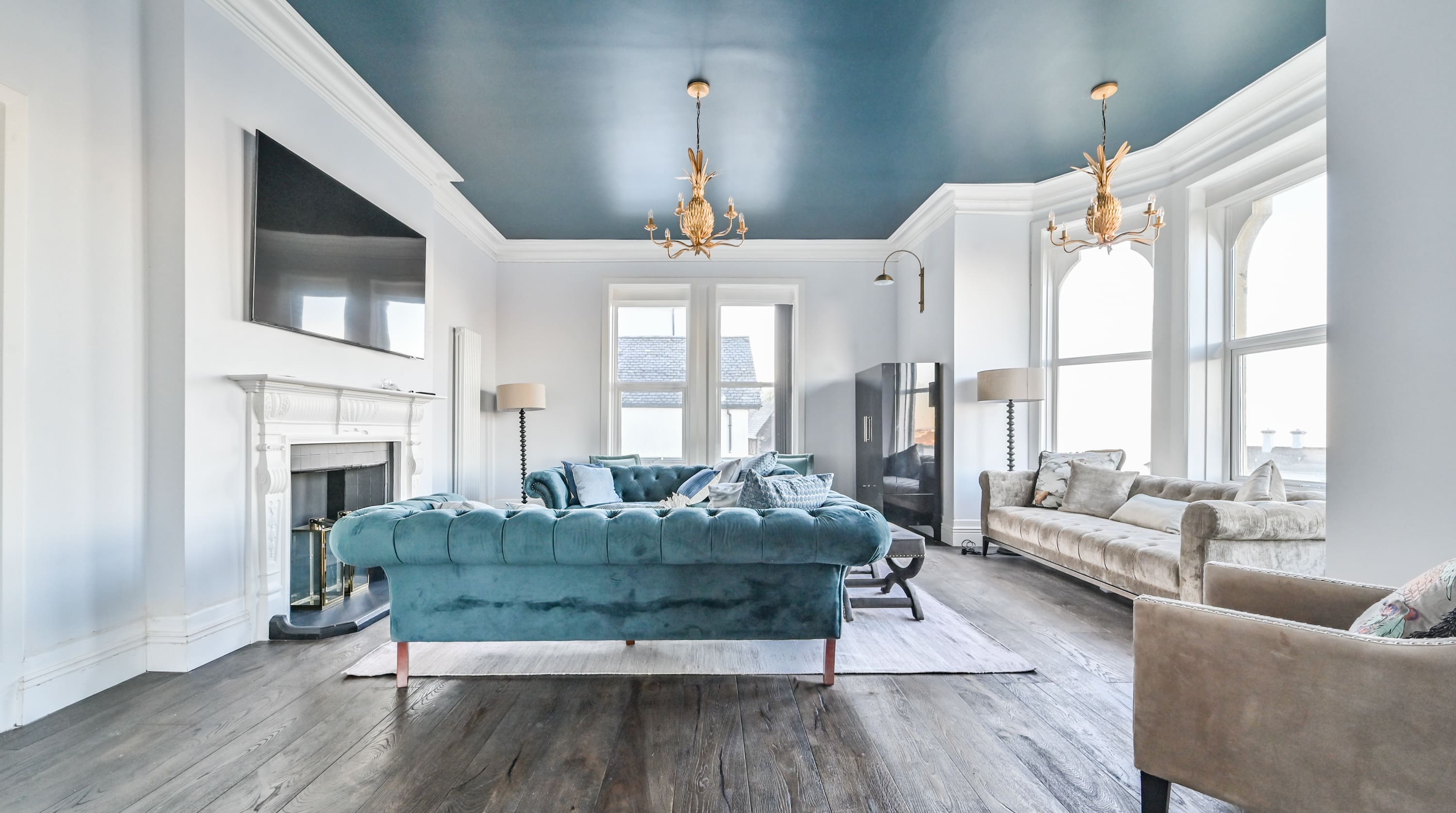 Manor Saunton Bideford: Spacious 8-Bedroom Apartment with Hot Tub and Seaviews, Bideford