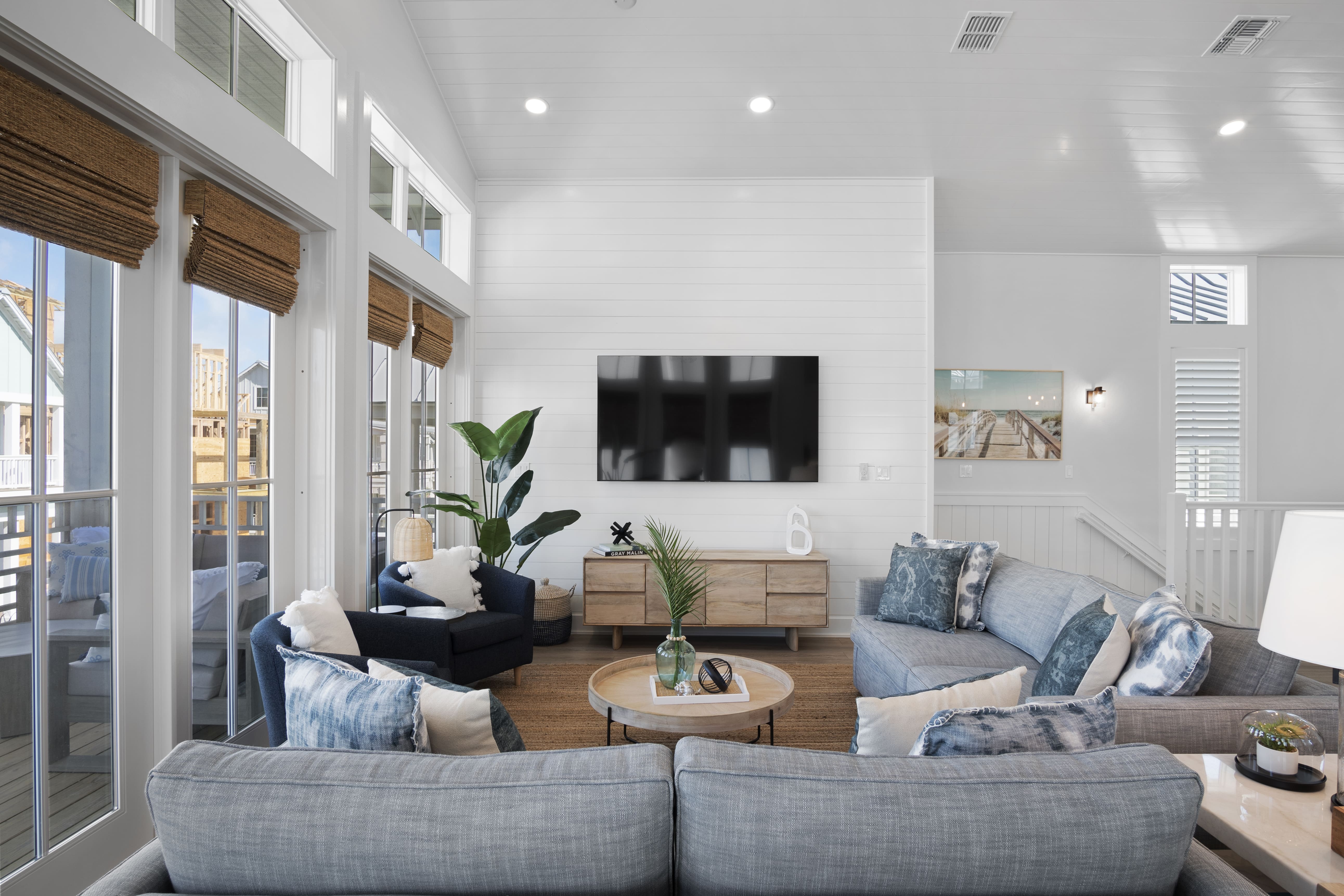 Manor Selene Austin: Spacious 5-Bedroom Villa with Seaview and Pool, Austin