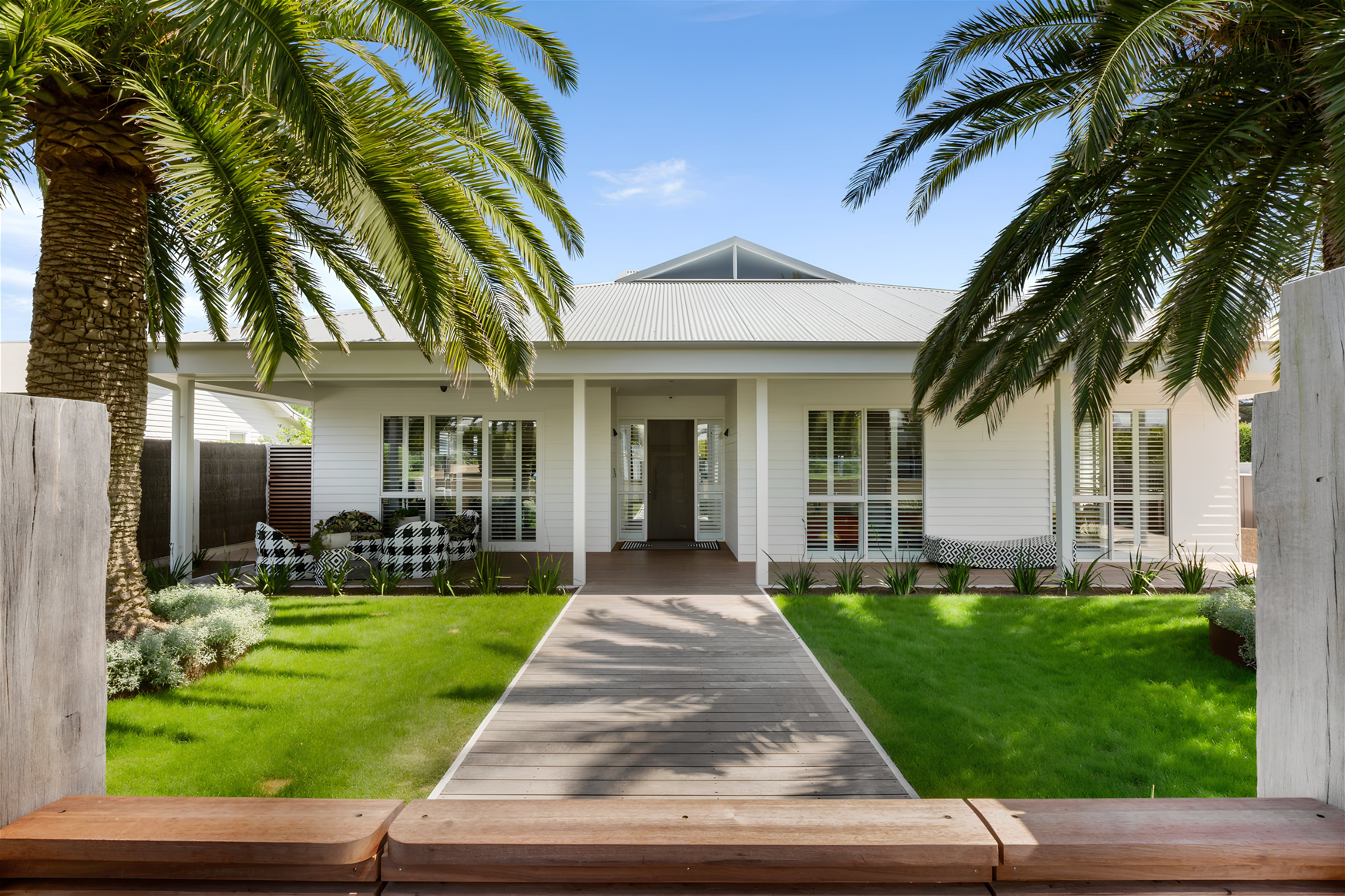 Manor Sorrento Victoria: Spectacular 5-Bedroom Villa with Pool and Sea View, Victoria