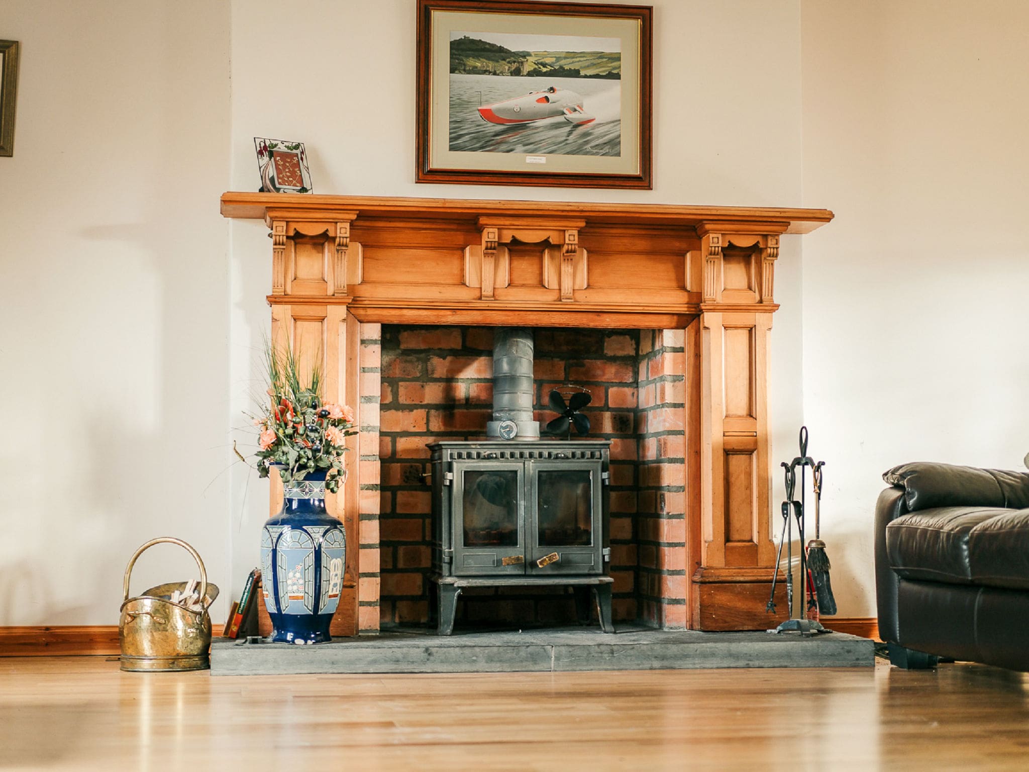 Manor Strathglass Drumnadrochit: Stunning Three-Bedroom Highland Manor with Country Views and Modern Amenities Near Loch Ness