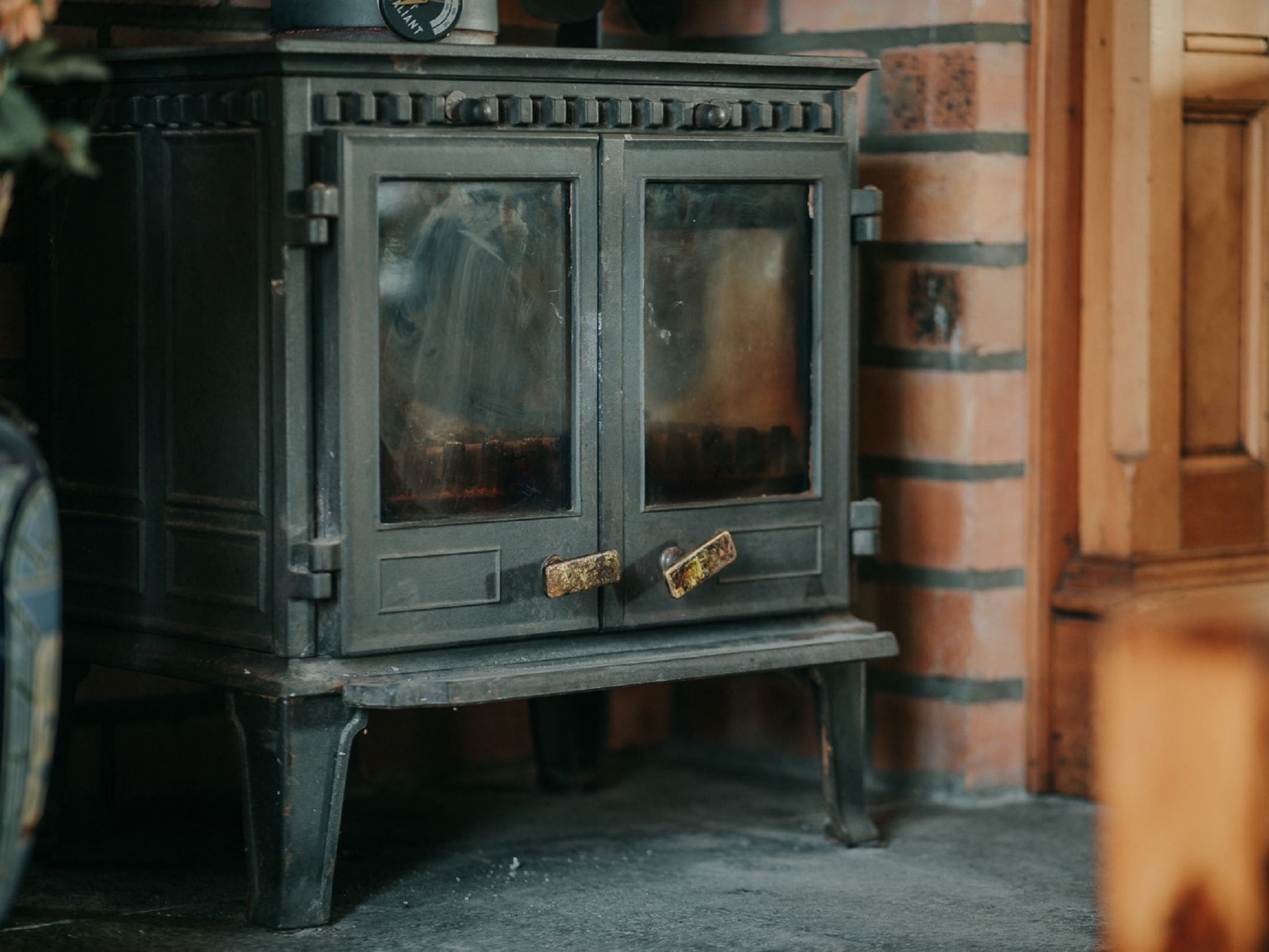 Manor Strathglass Drumnadrochit: Stunning Three-Bedroom Highland Manor with Country Views and Modern Amenities Near Loch Ness