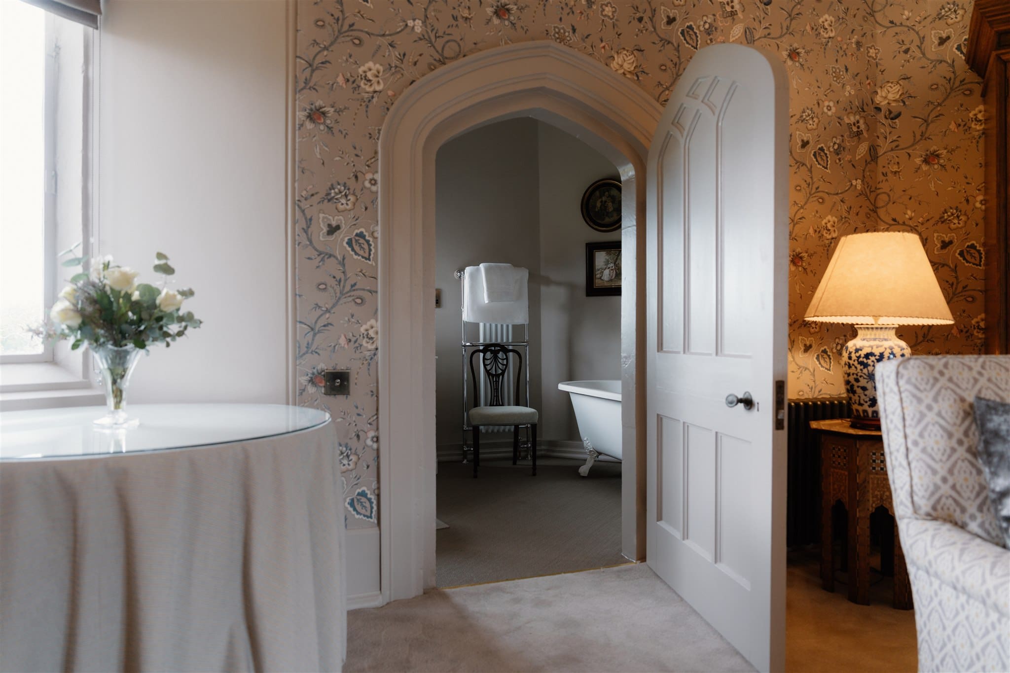 Manor Wensum Norfolk: Luxurious 15-Bedroom House with Countryside Views, Norfolk