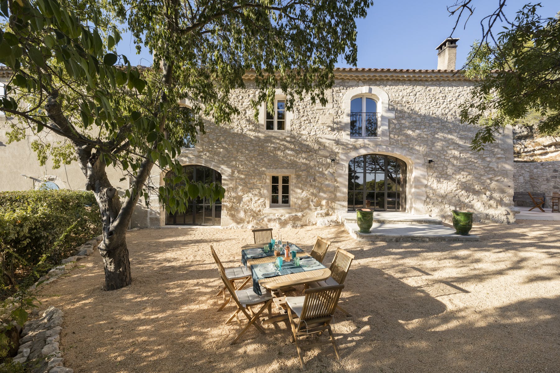 Mas Alpilles Saint-Rémy Saint-Rémy-de-Provence: Luxury 5-Bedroom Apartment with Private Pool, Saint-Rémy-de-Provence