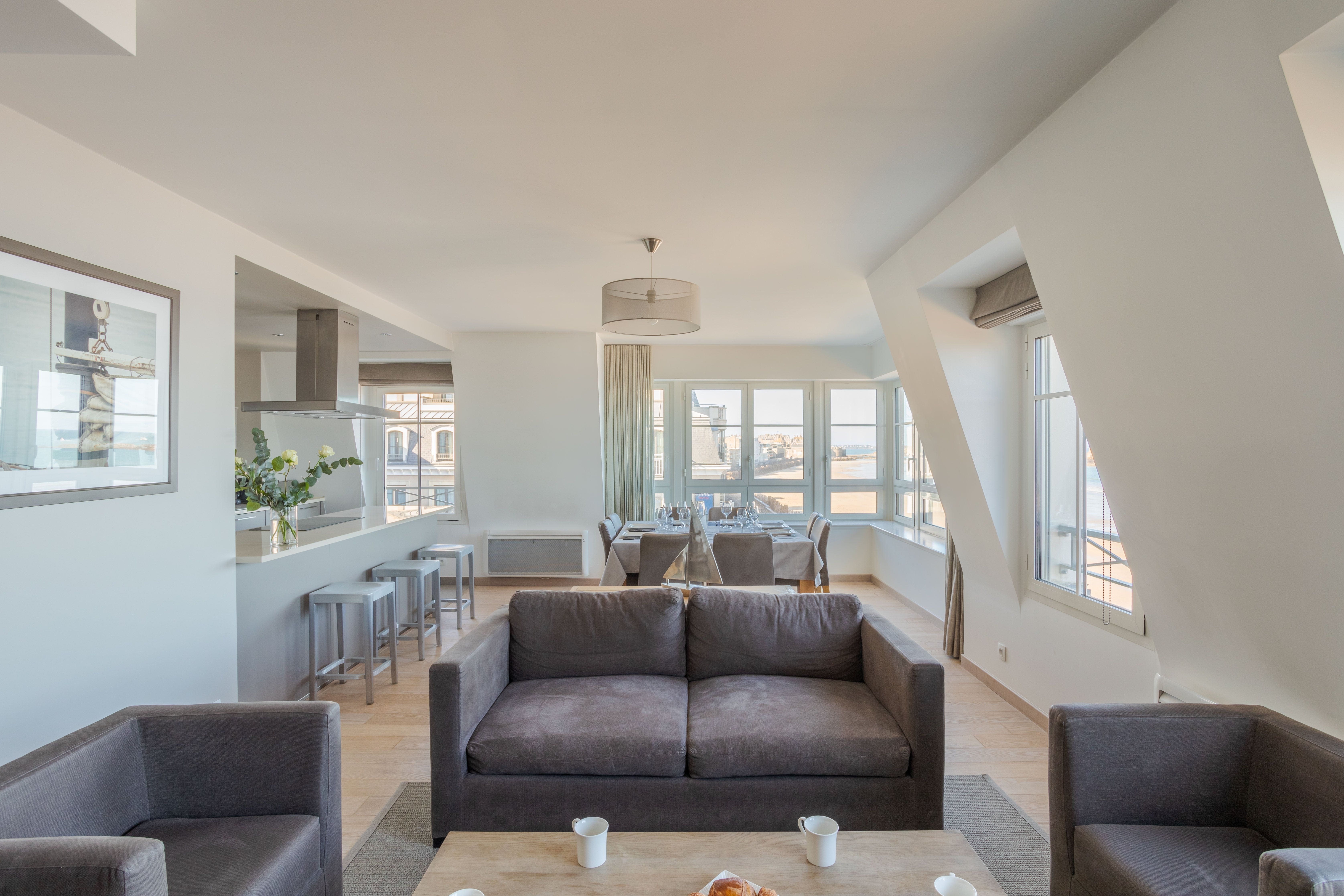 Mas Émeraude Saint-Malo: Stunning 3-Bedroom Apartment with Seaviews, Paris
