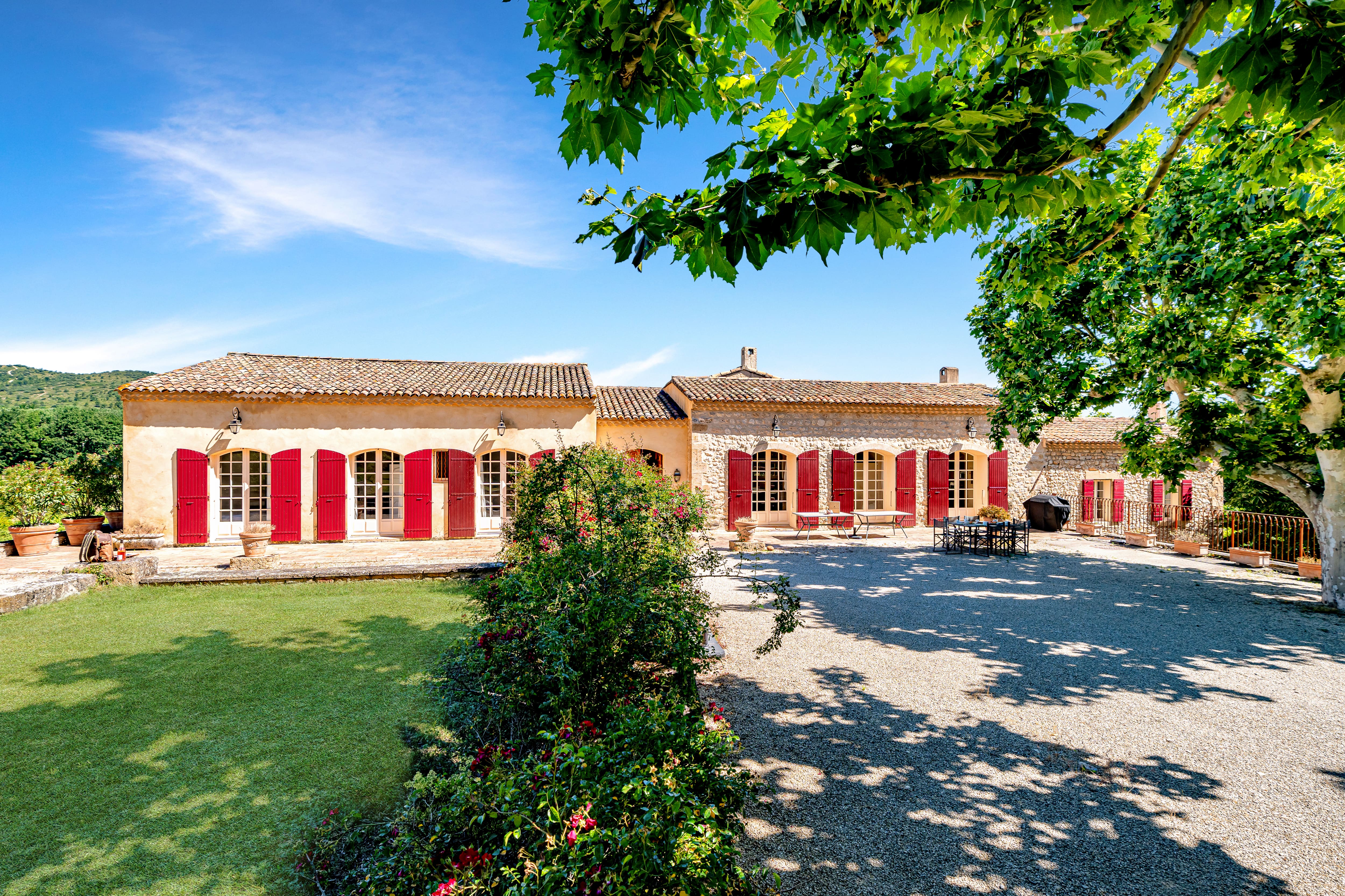 Mas Mistral Aix-en-Provence Provence: Luxury 4-Bedroom Villa with Swimming Pool, Aix-en-Provence