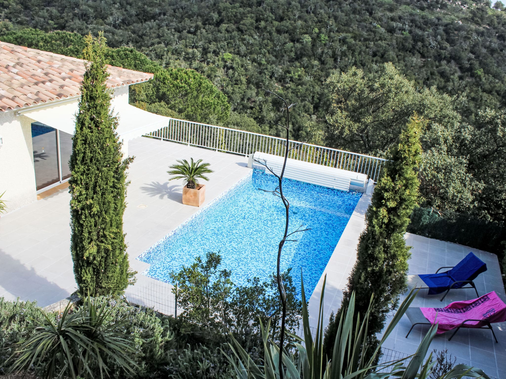 Mas Tramuntana Llauro: Stunning Four-Bedroom French Villa with Heated Pool and Mountain Views in Pyrenees-Orientales