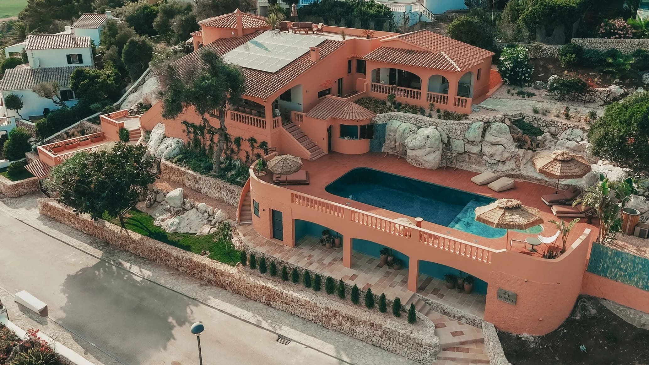 Mirador del Mar Menorca: Stunning 4-Bedroom Luxury Villa with Sea Views in Menorca