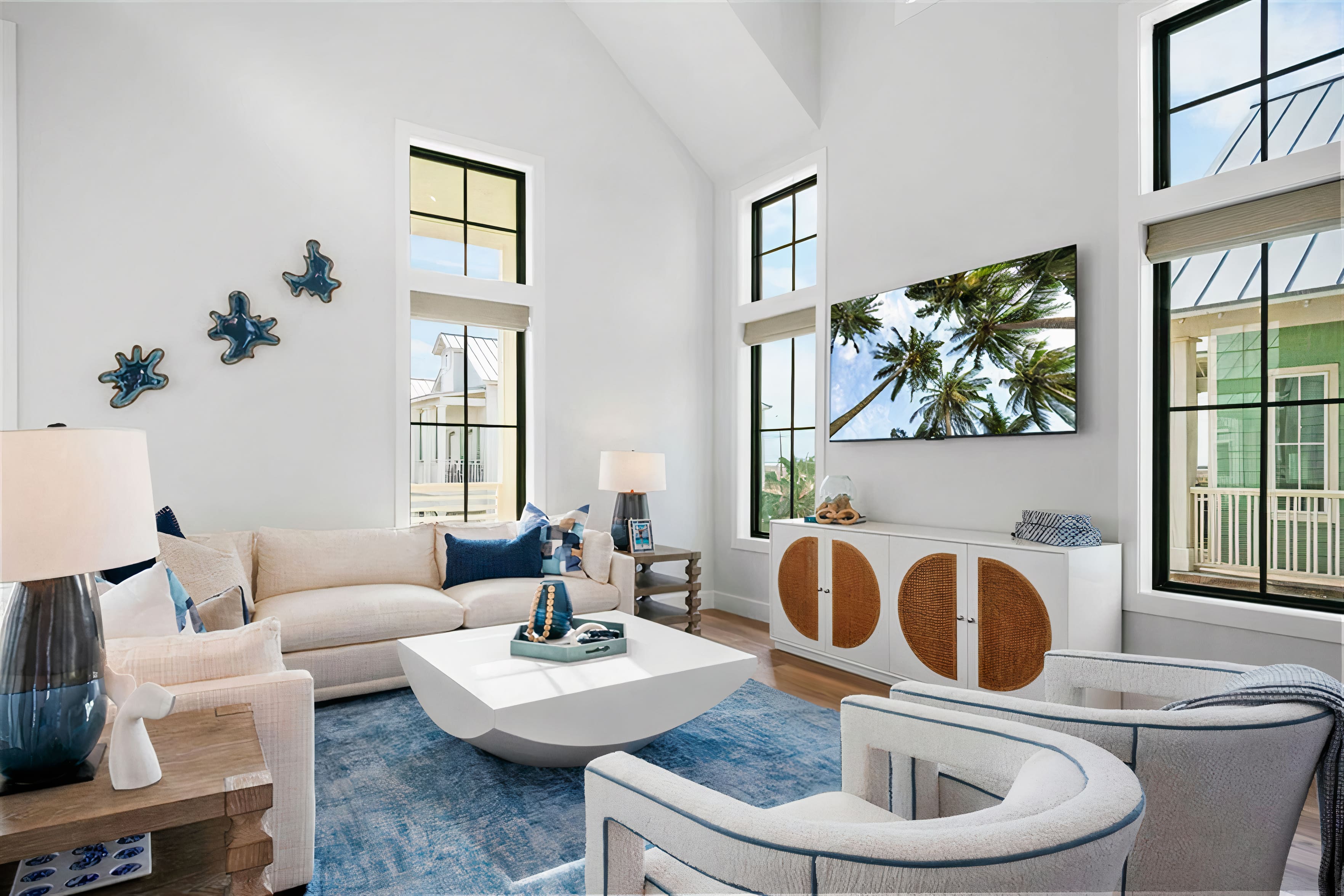 Mustang Island Retreat Texas: Luxurious 5-Bedroom Resort Villa Rental Texas with Pool and Sea Views