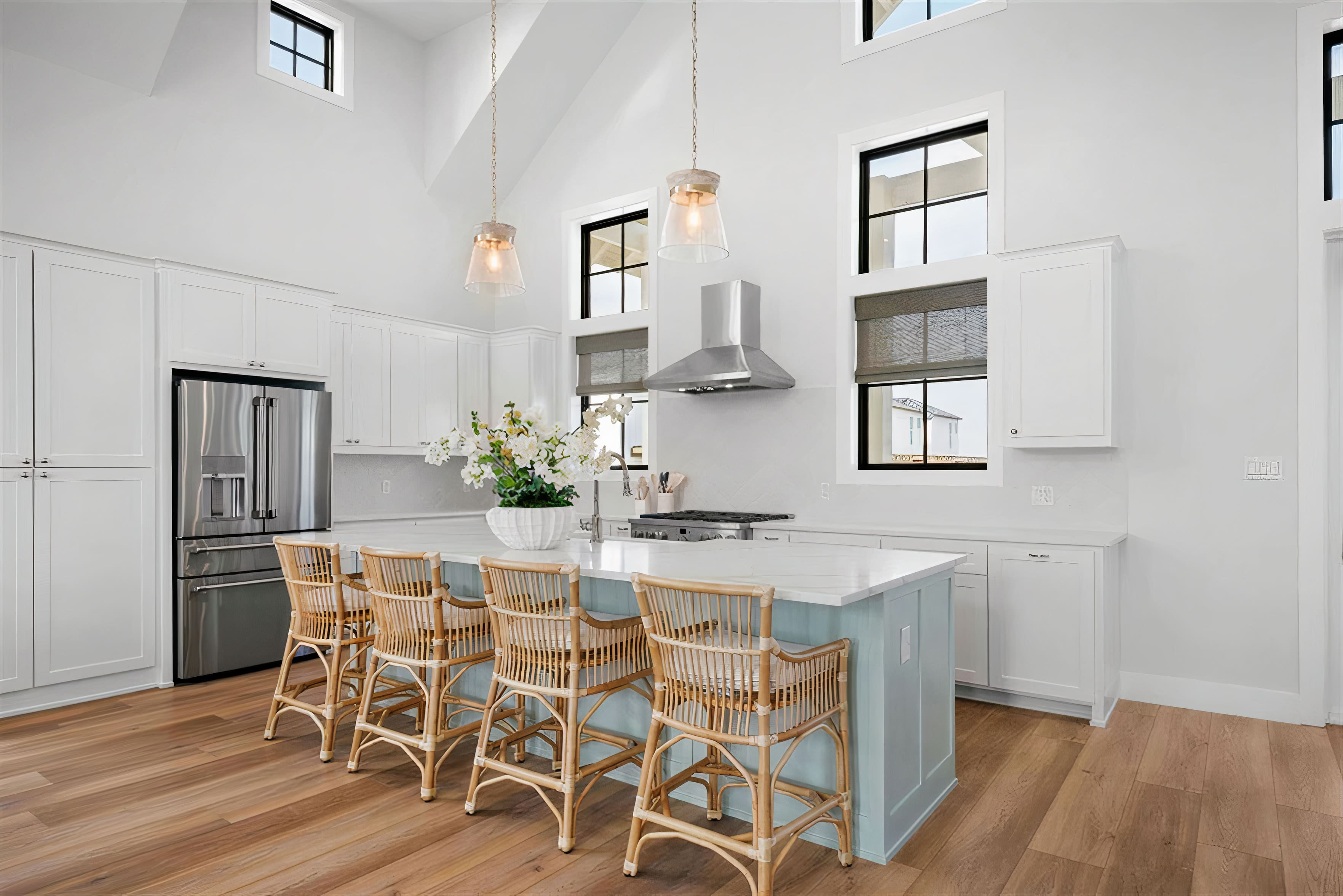 Mustang Island Retreat Texas: Luxurious 5-Bedroom Resort Villa Rental Texas with Pool and Sea Views