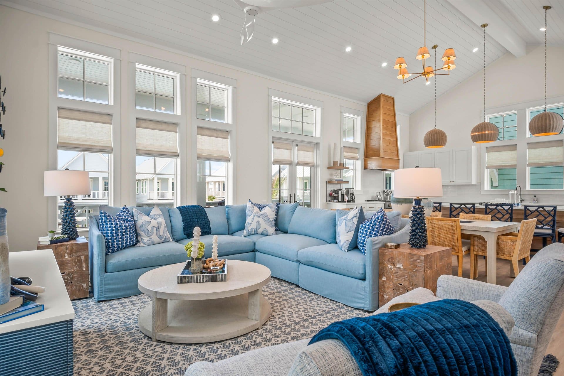 Mustang Shores Villa Texas 2: 5-Bedroom Luxury Villa Rental Texas with Pool and Gulf Views