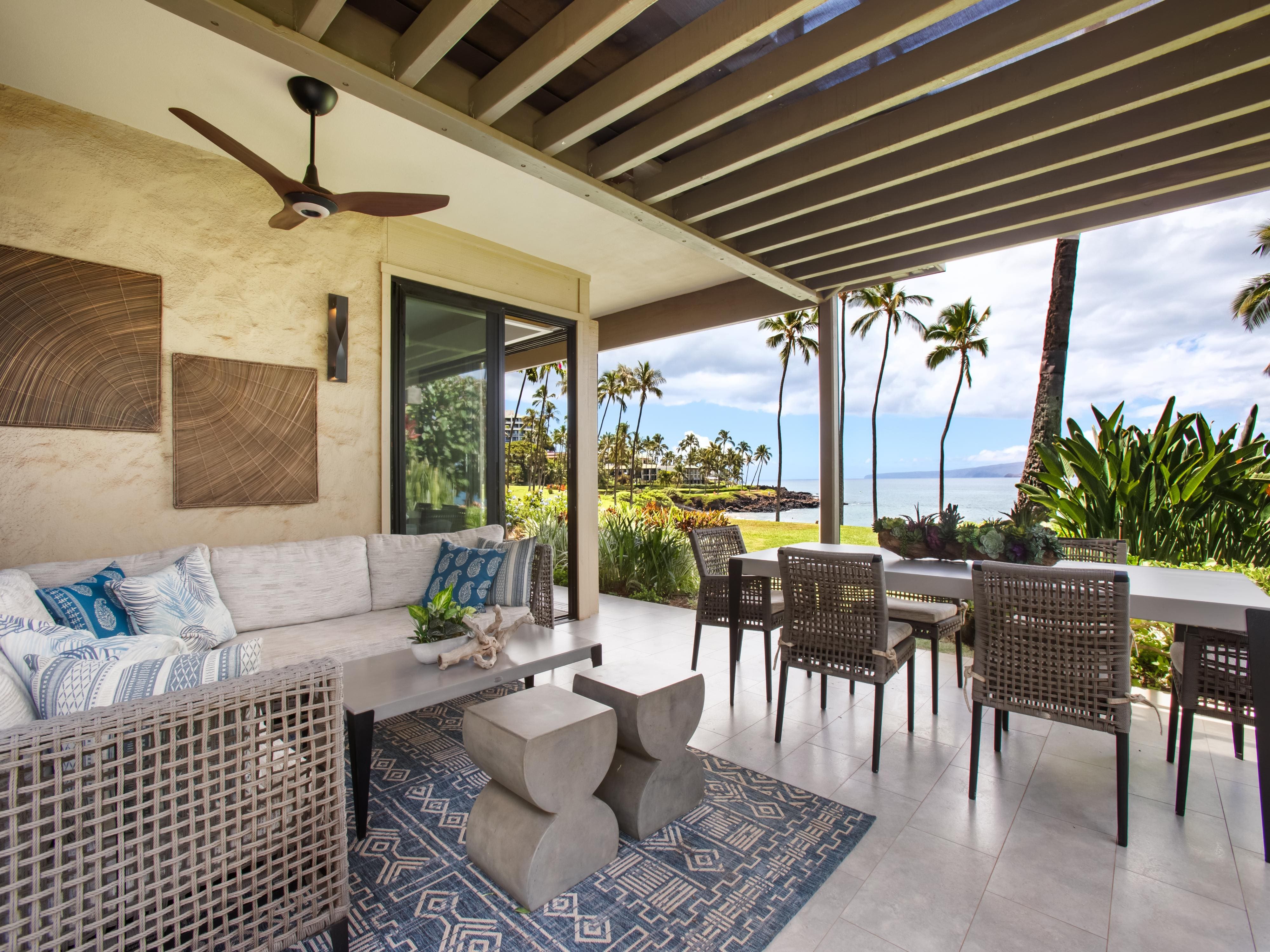 Ocean Pearl Villa: Oceanfront 2-Bedroom Villa with Private Terrace and Beach Access, Hawaii