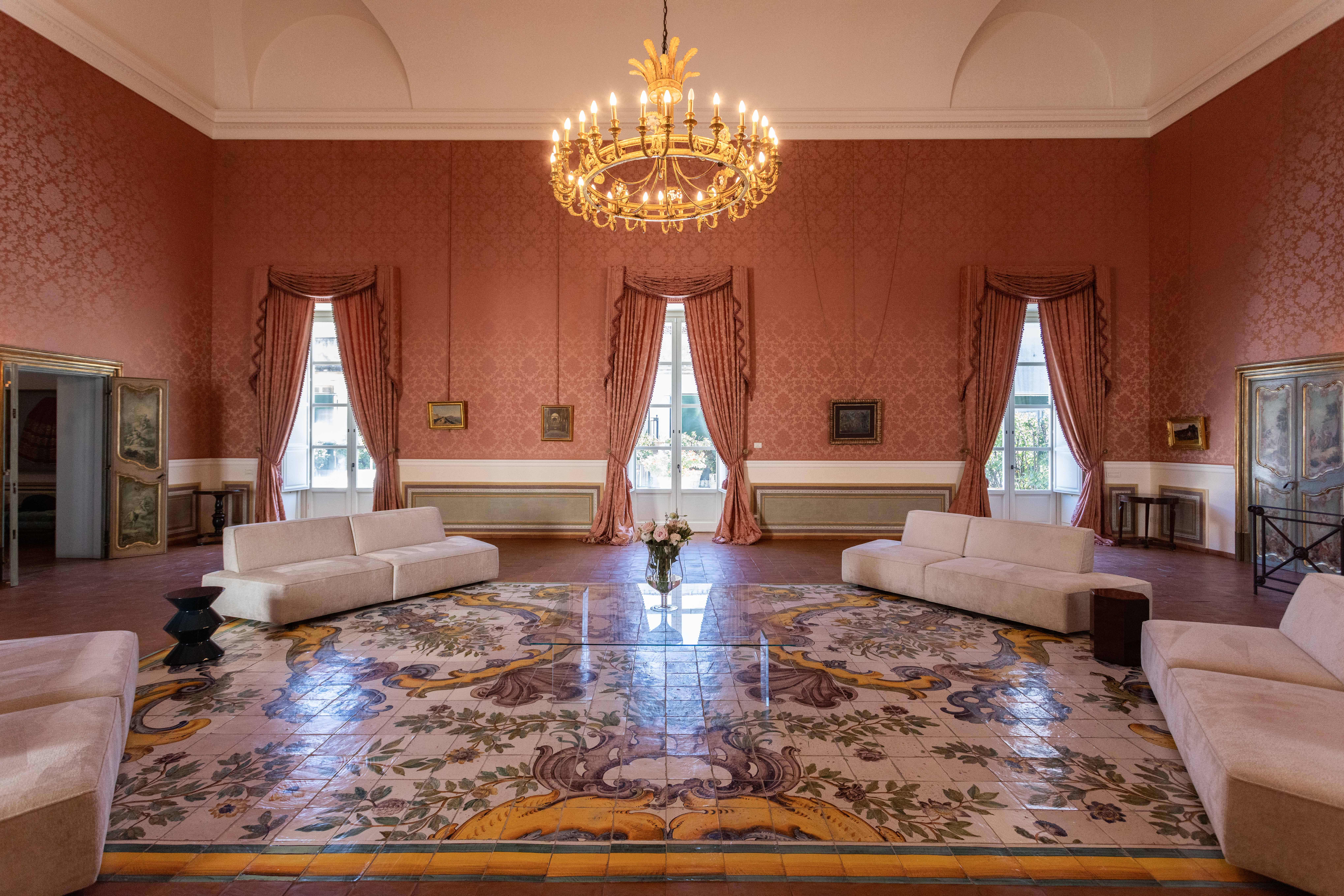 Palazzo Beccadelli Palermo: Exquisite 3-Bedroom Apartment with City Views, Palermo
