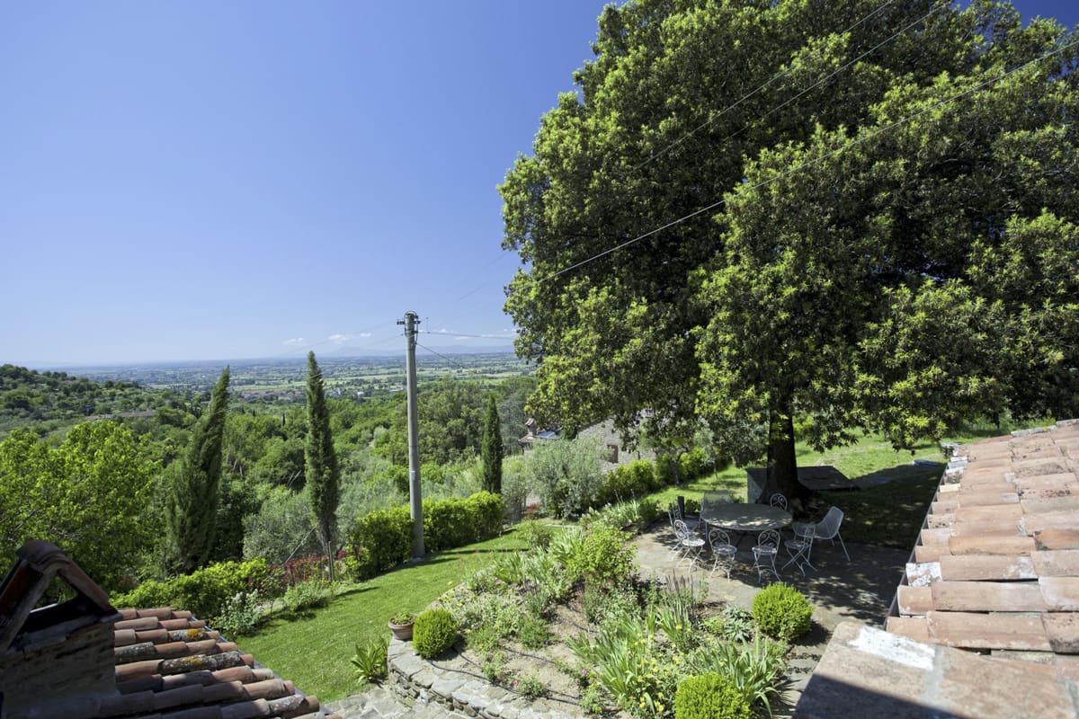 Palazzo Chiana Cortona: Luxury 5-Bedroom Apartment with Pool and Countryside Views, Tuscany