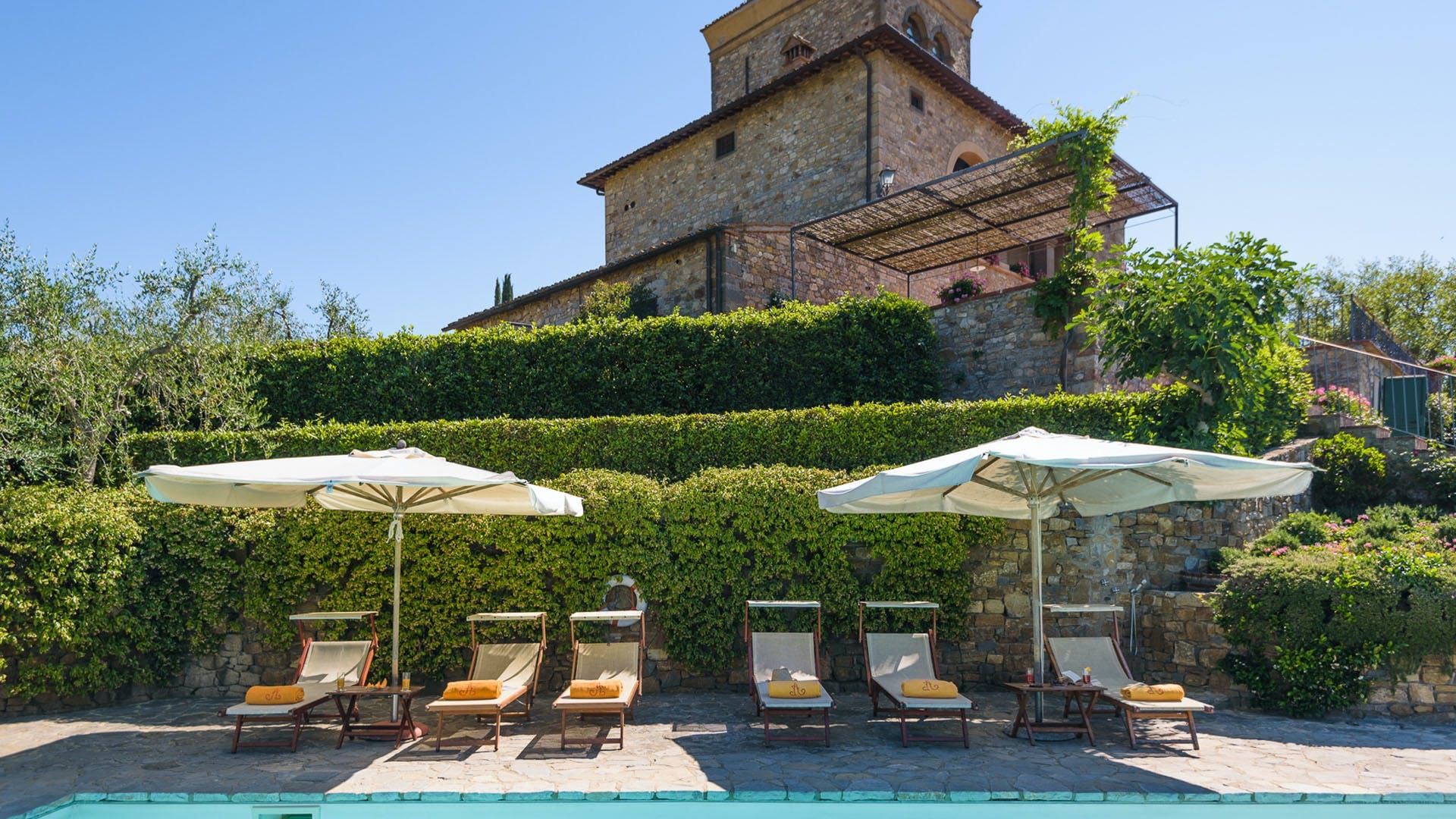 Palazzo Chiantigiana Greve: Sumptuous 6-Bedroom Apartment with Pool, Chianti Hills