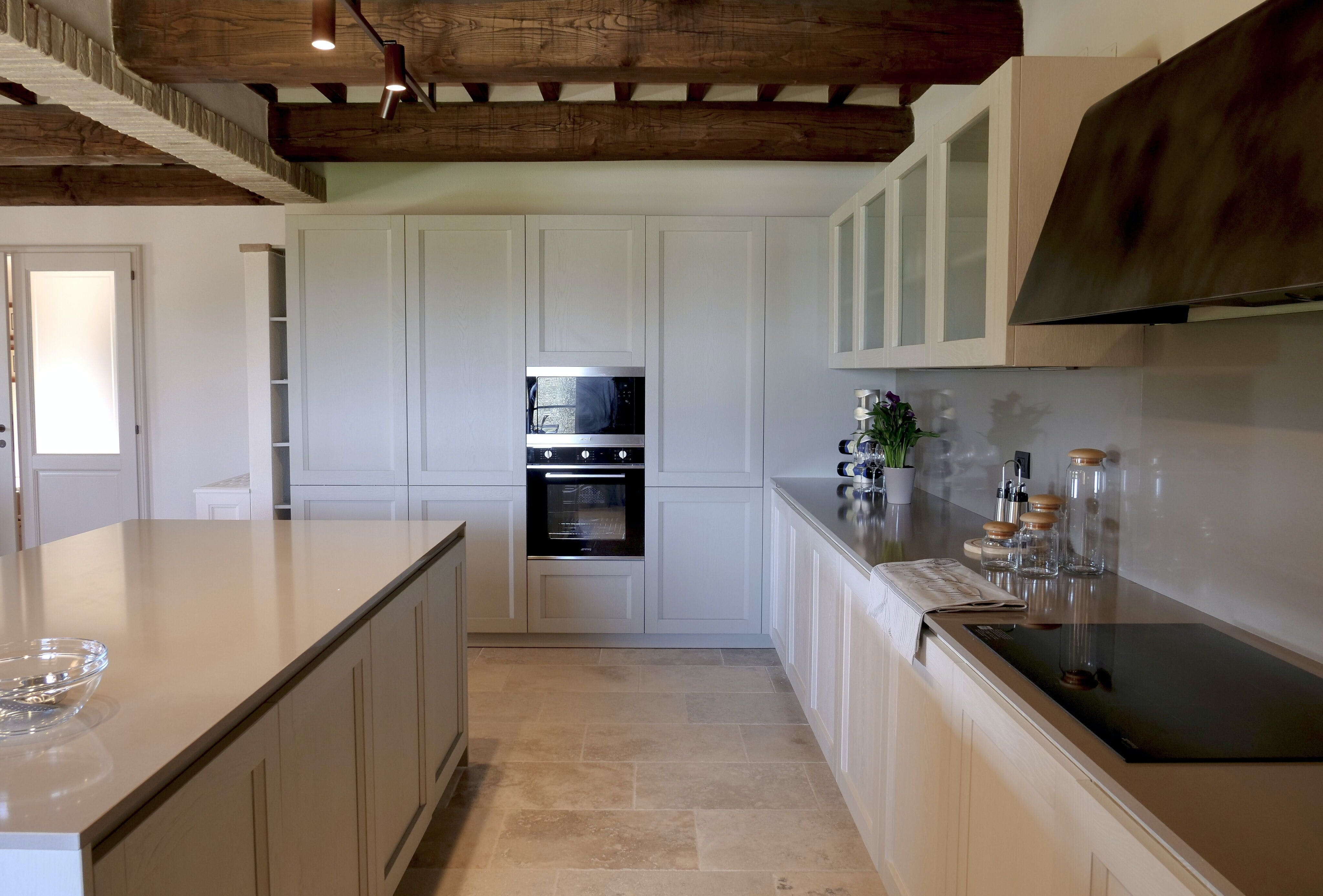 Palazzo Cipresso Cortona: Spacious 6-Bedroom Apartment with Infinity Pool, Val di Chiana